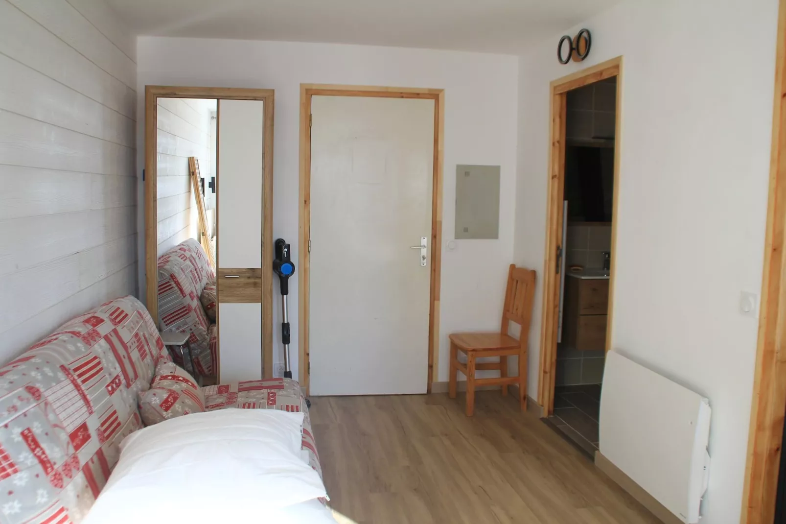 VAL PIERRE VPS8 CENTER & MODERN 4 Pers.-Wohnzimmer