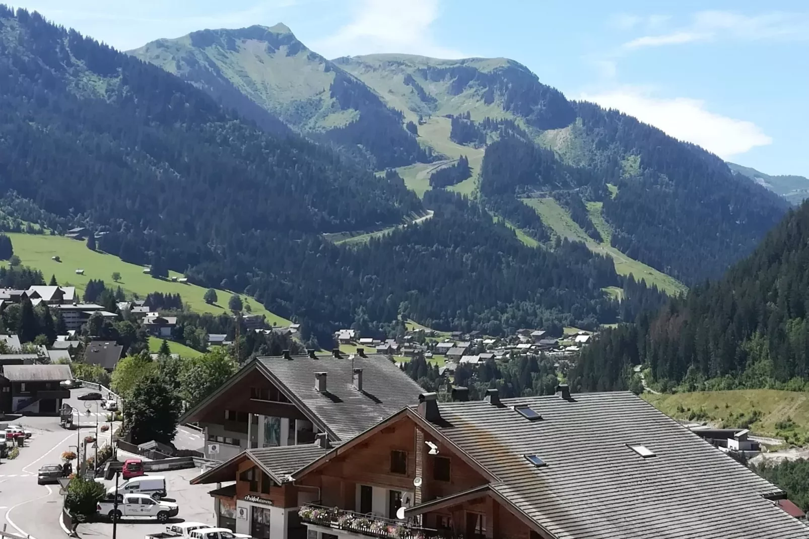 Grépon GP6  CENTER & MOUNTAIN 6 Pers.-View summer