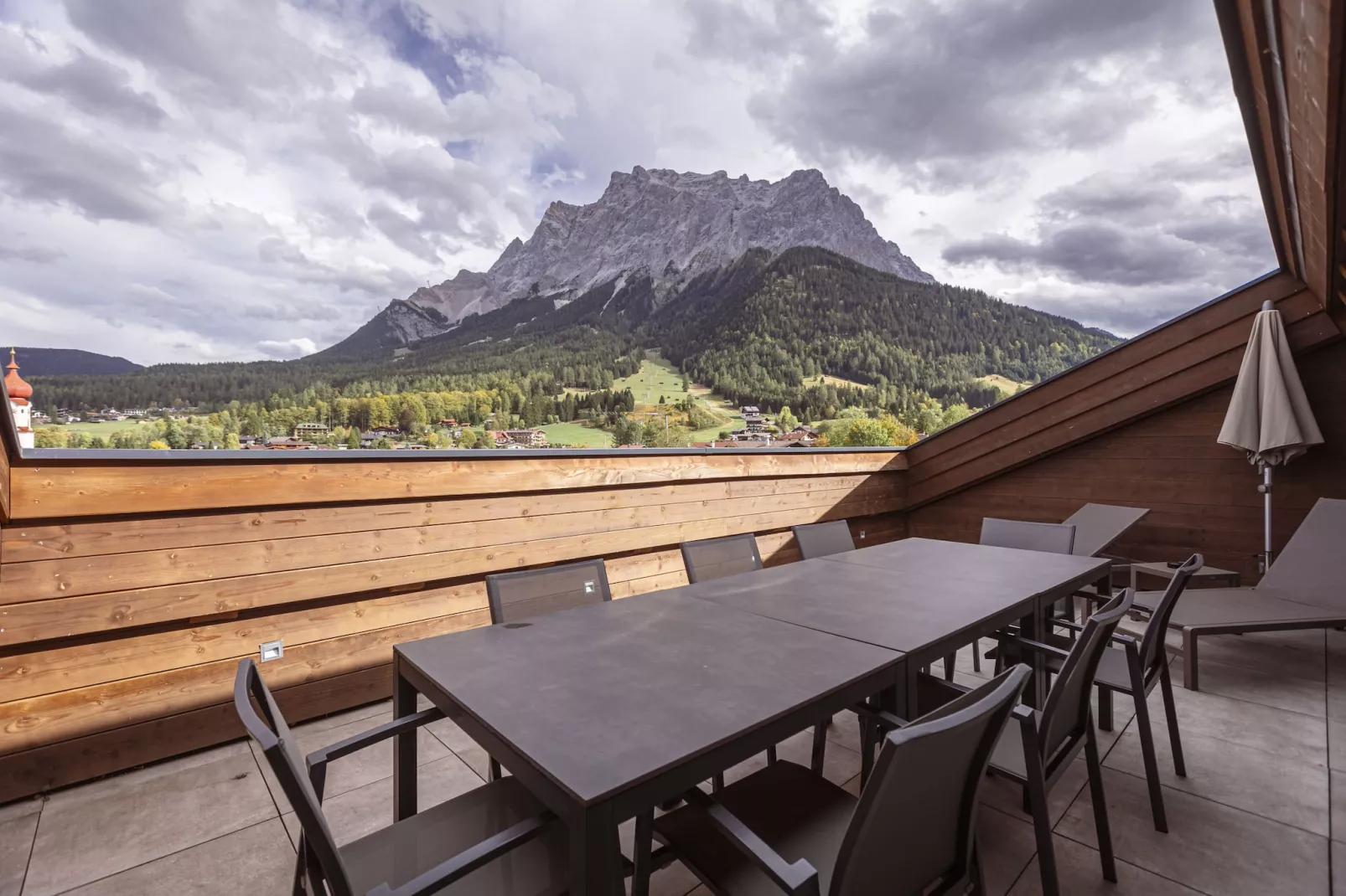 Bergresort Zugspitze Ehrwald 07-Aussicht Sommer