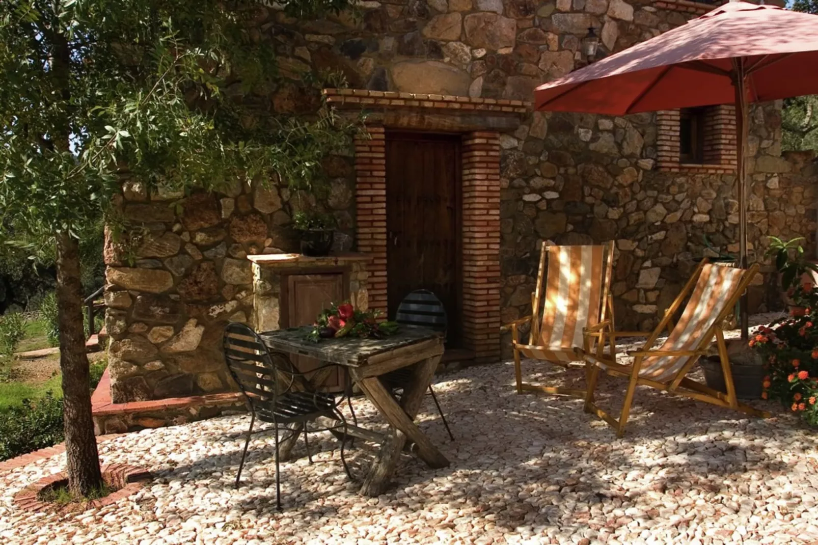 The Owl-Exterior summer