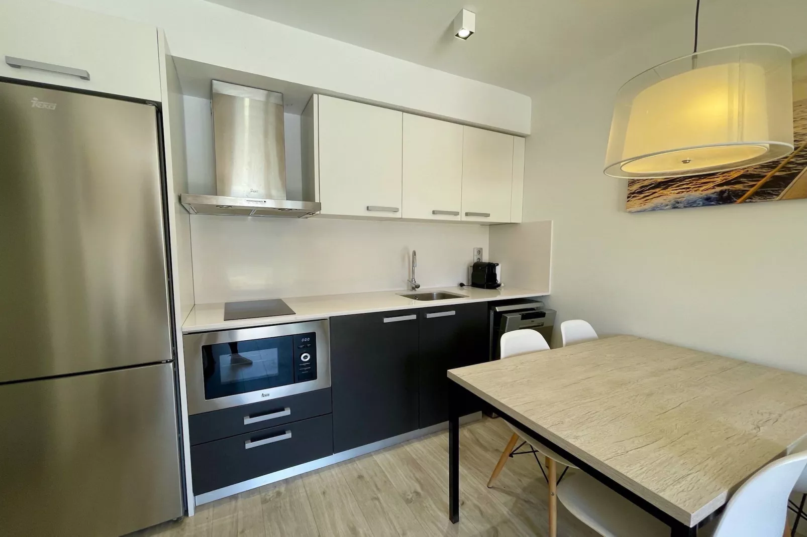 FESTASTAR 103-Kitchen