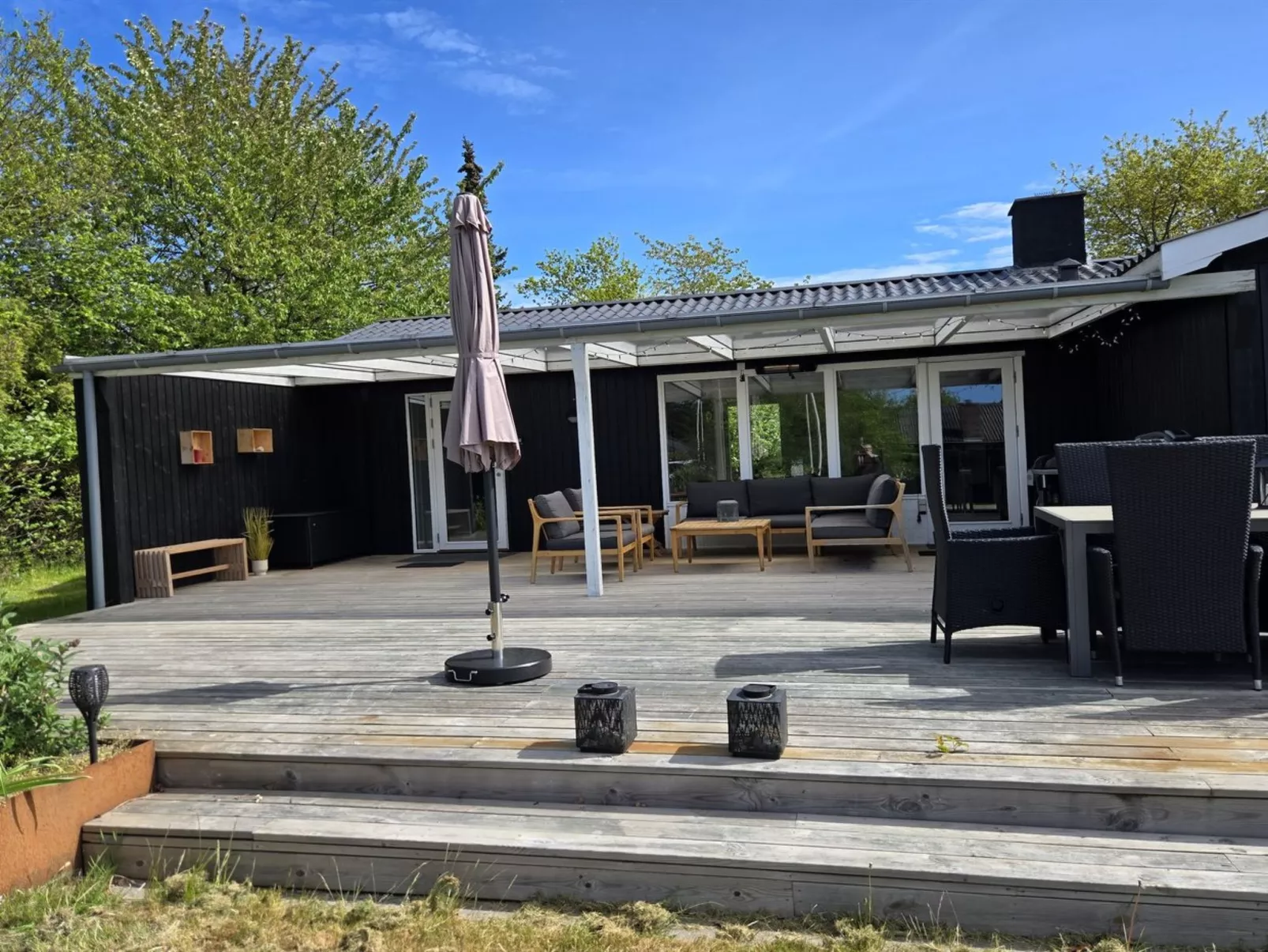 "Runhild" - 450m from the sea-Draußen