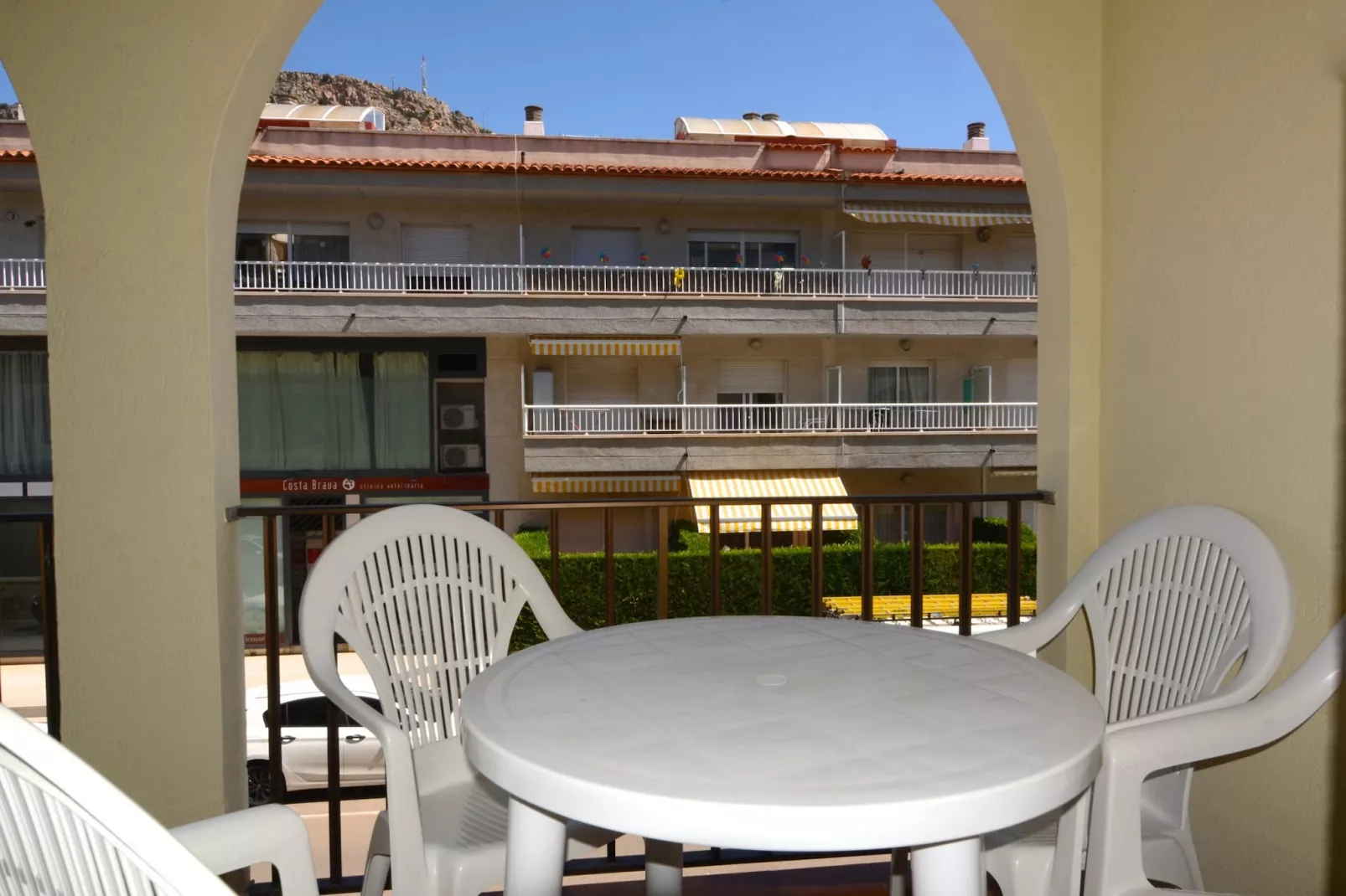 JADEMAR DEL MAR 012-A-Terrace