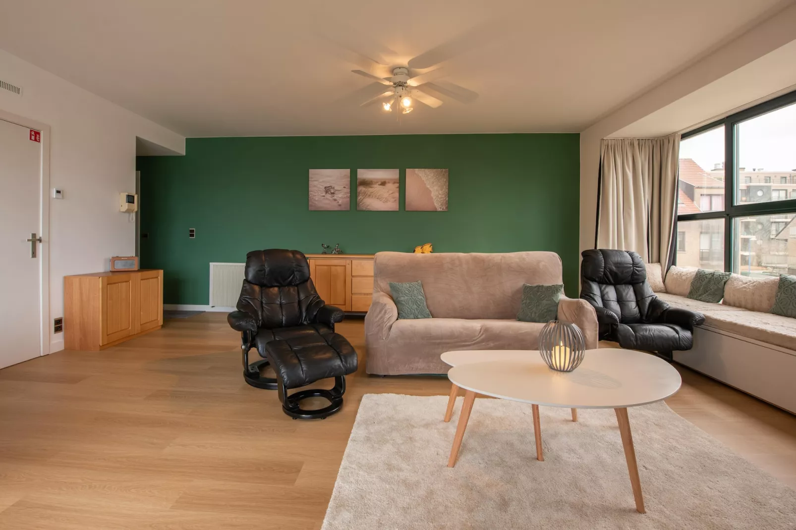 Delphine A - 101-Living room