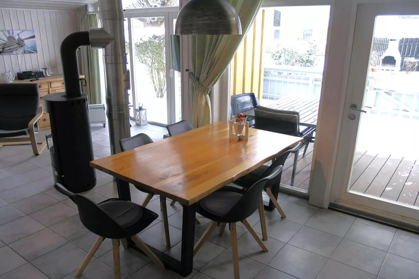 FH Seeschwalbe 230-Dining room