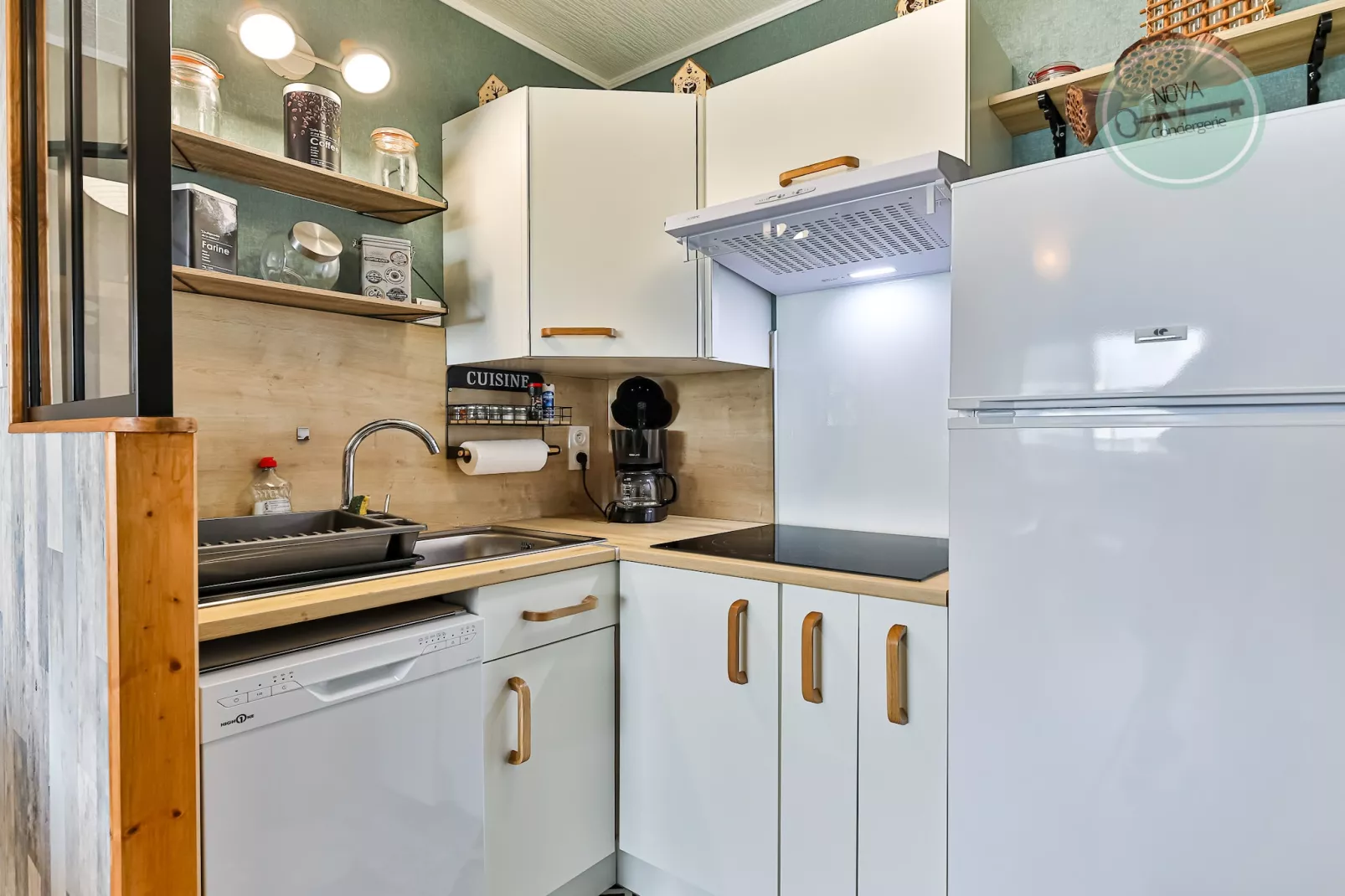 Nid douillet Le Grand Large 2 – Appartement 204-Kitchen