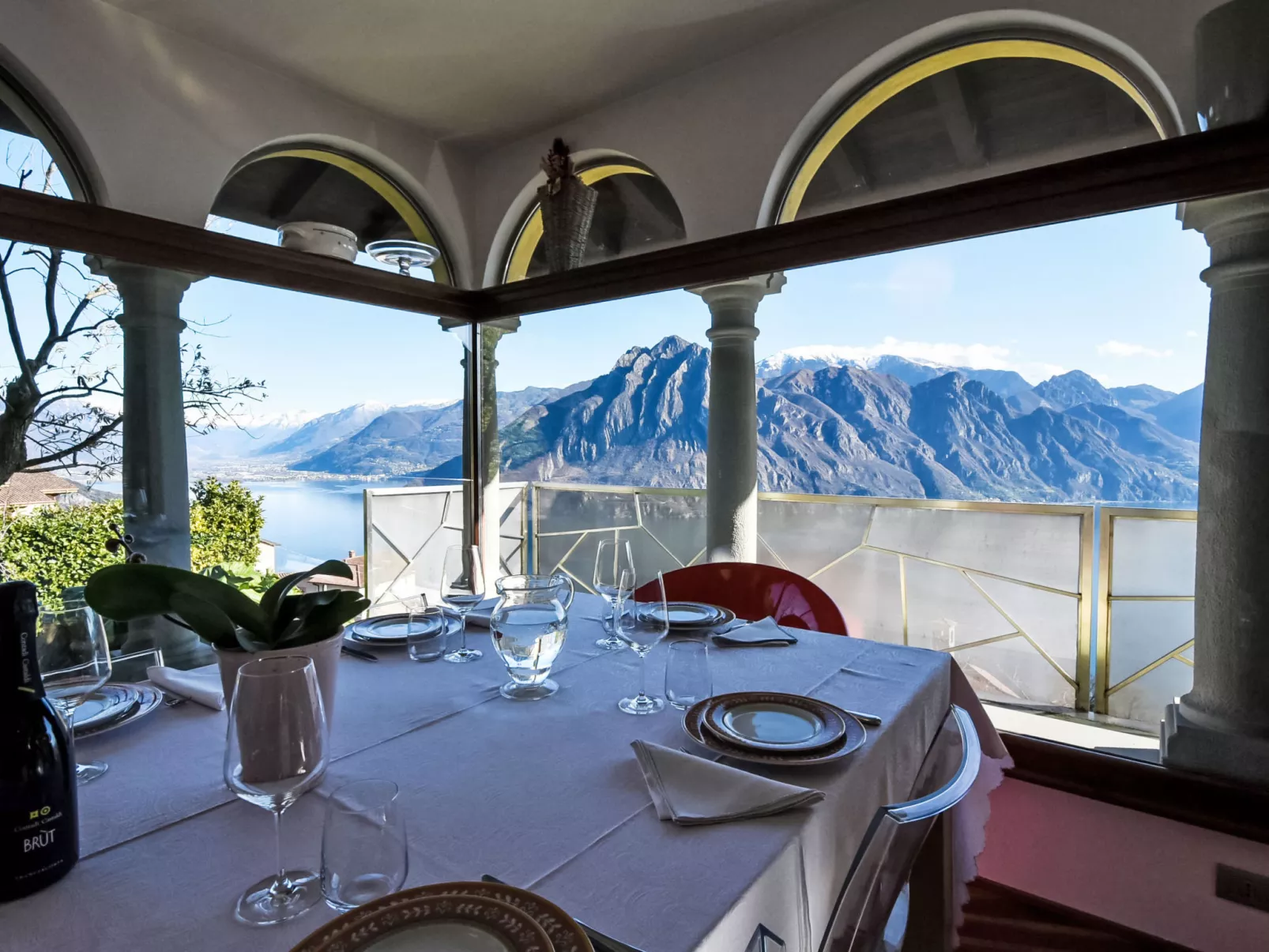 Xino Terrace View-Drinnen
