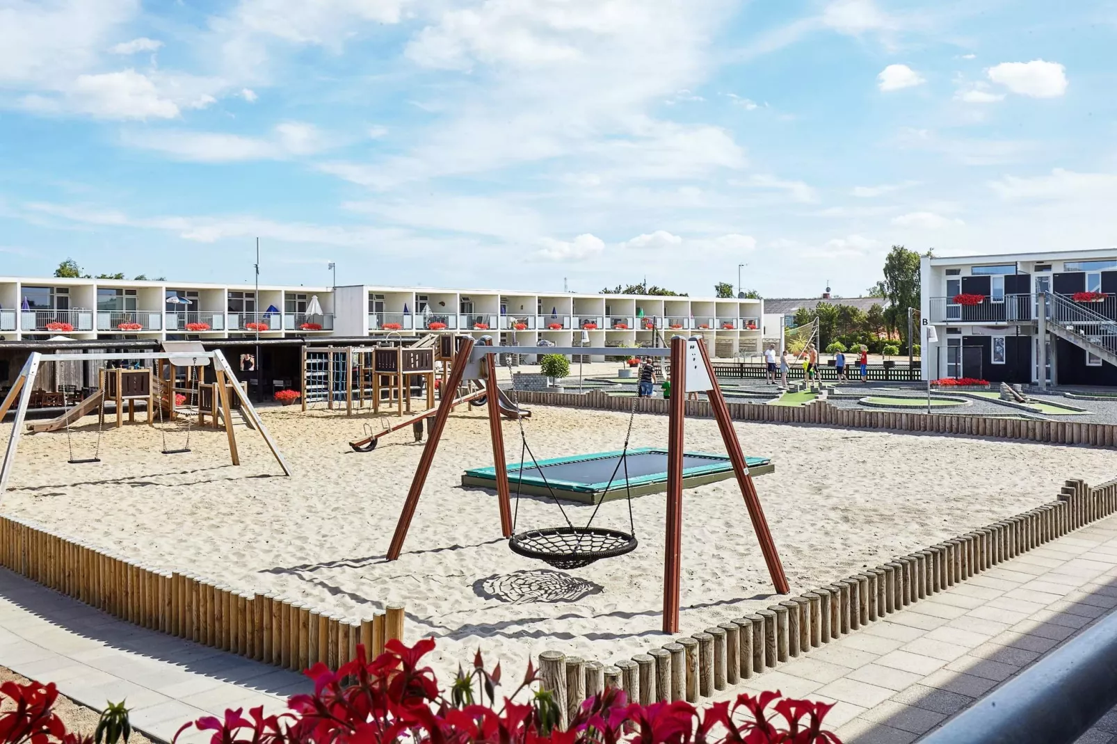 2 room,ground floor or 1.-Outdoor