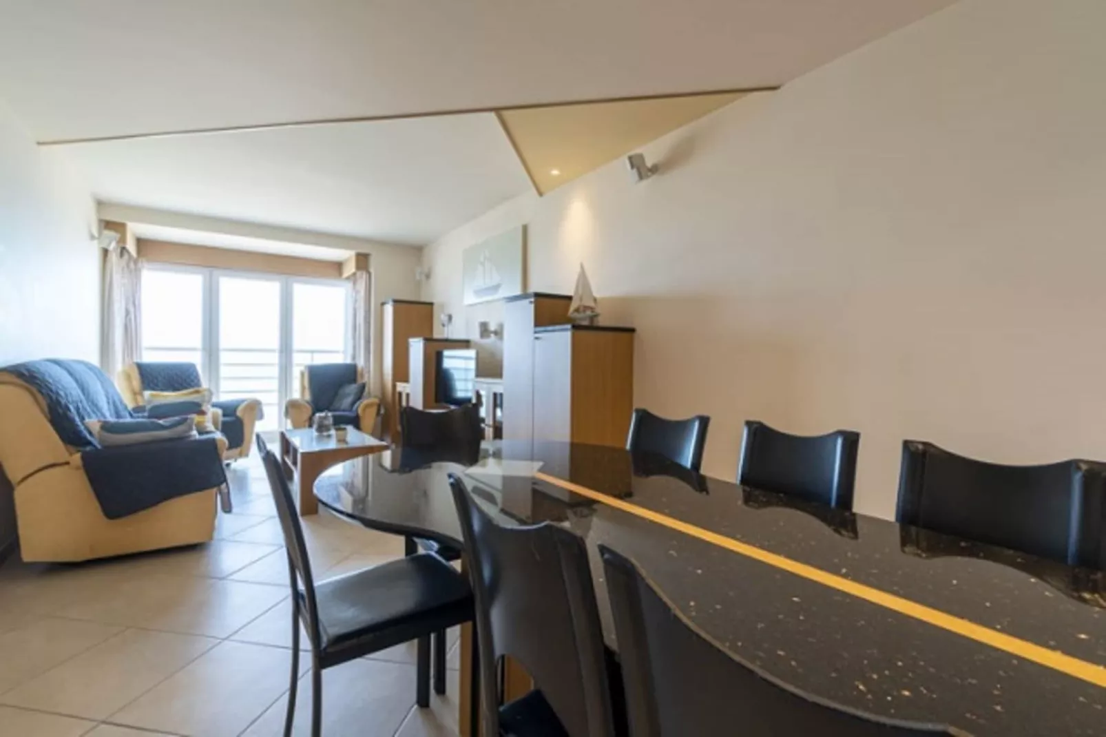 ALMO 0902/9A-Wohnzimmer