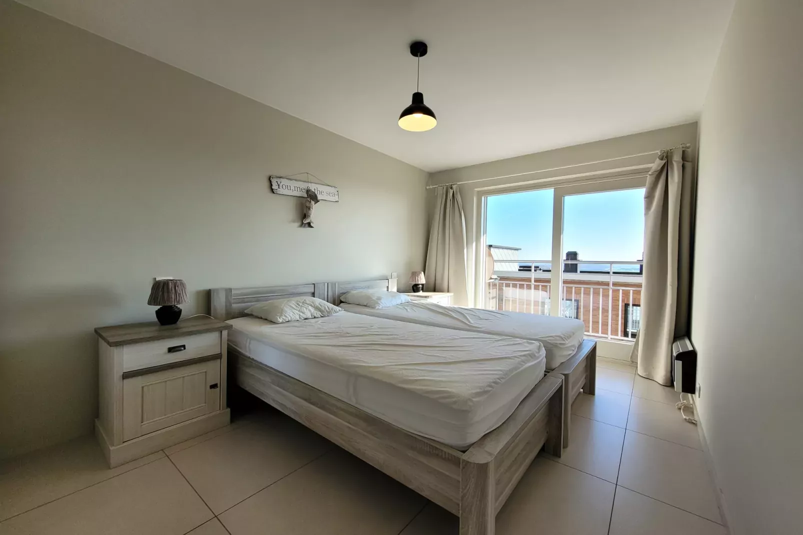 SENATOR 0601/ 6AF-Bedroom