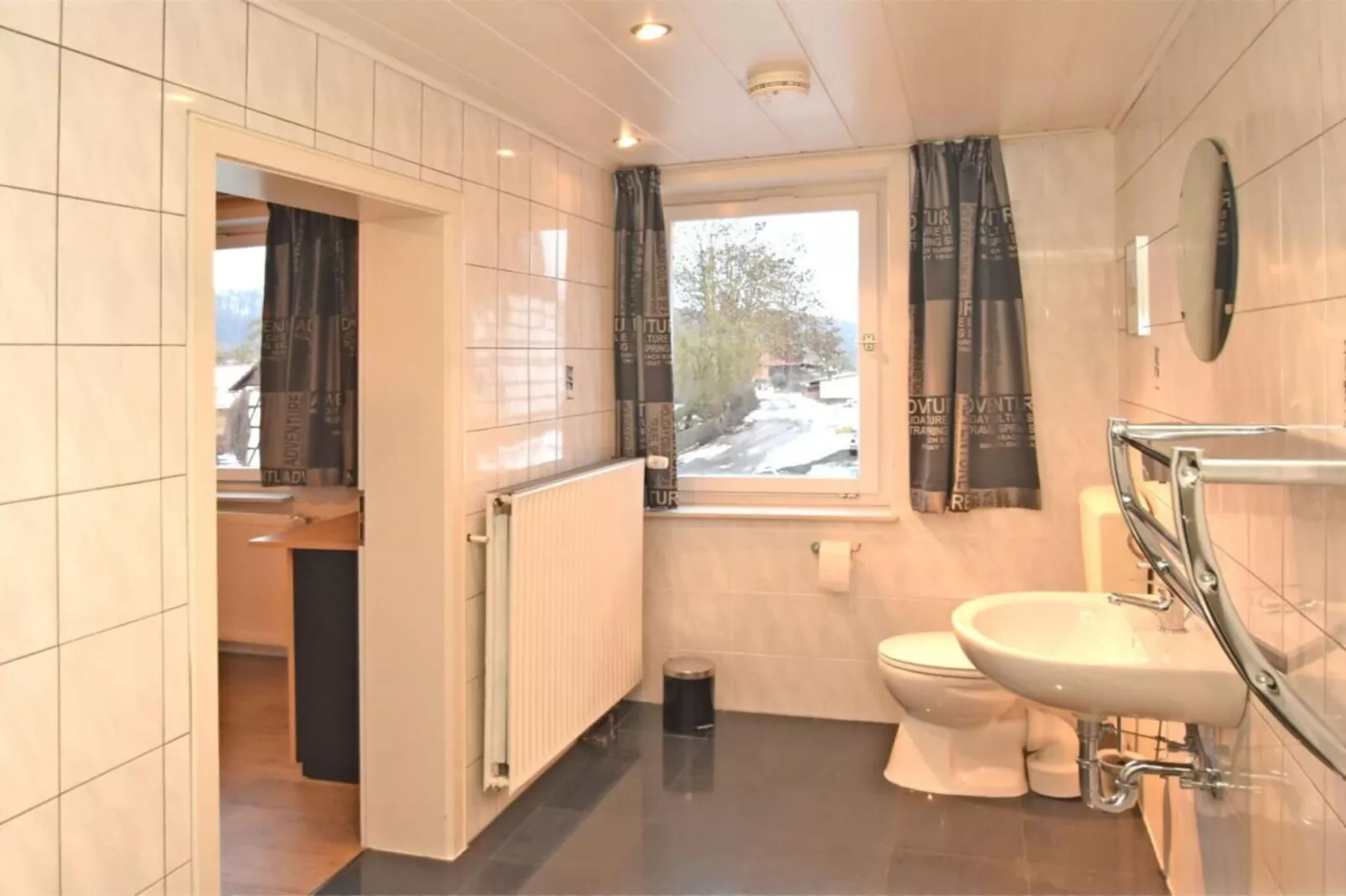151480-Badezimmer