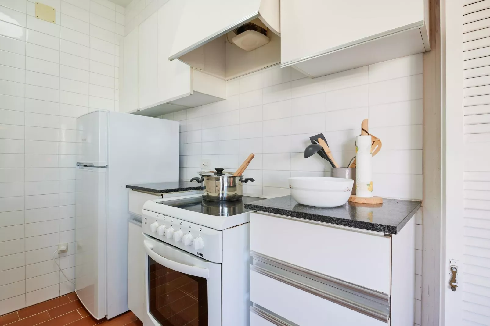 Calella Park 13-A-Kitchen