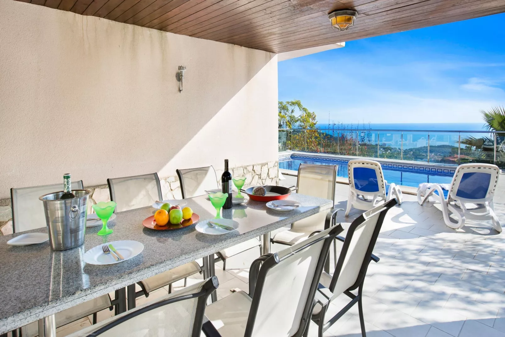 Garbi-Terrassenbalkon
