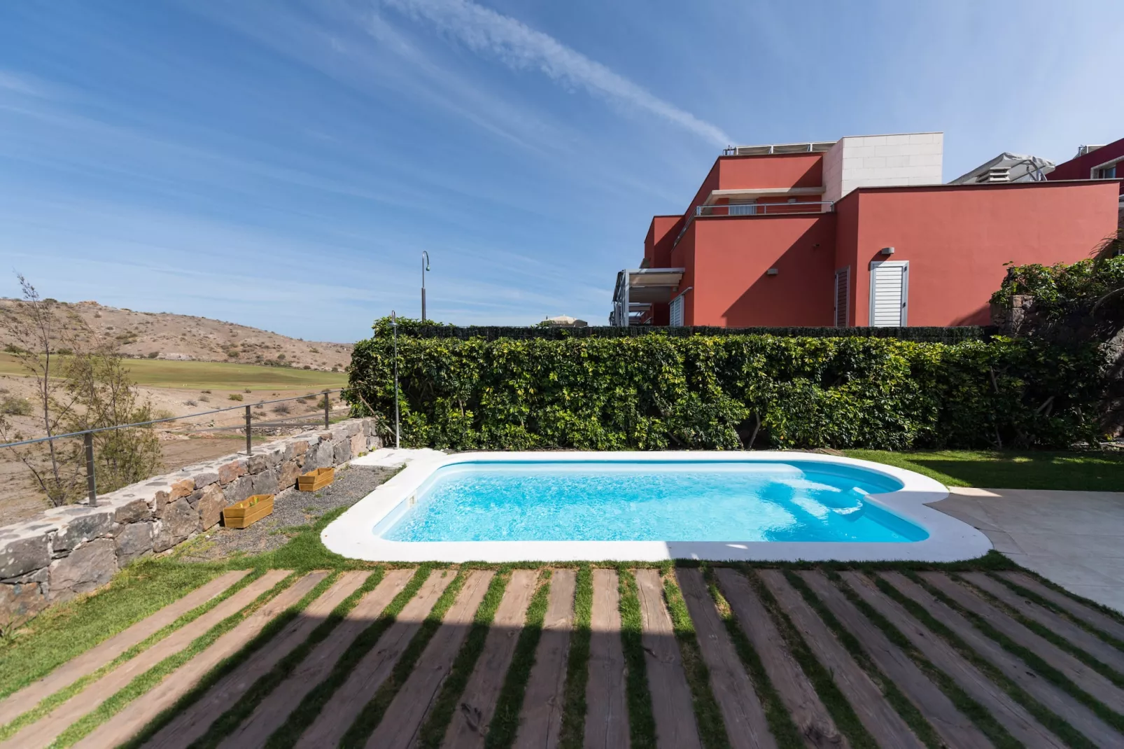 poolofhouse