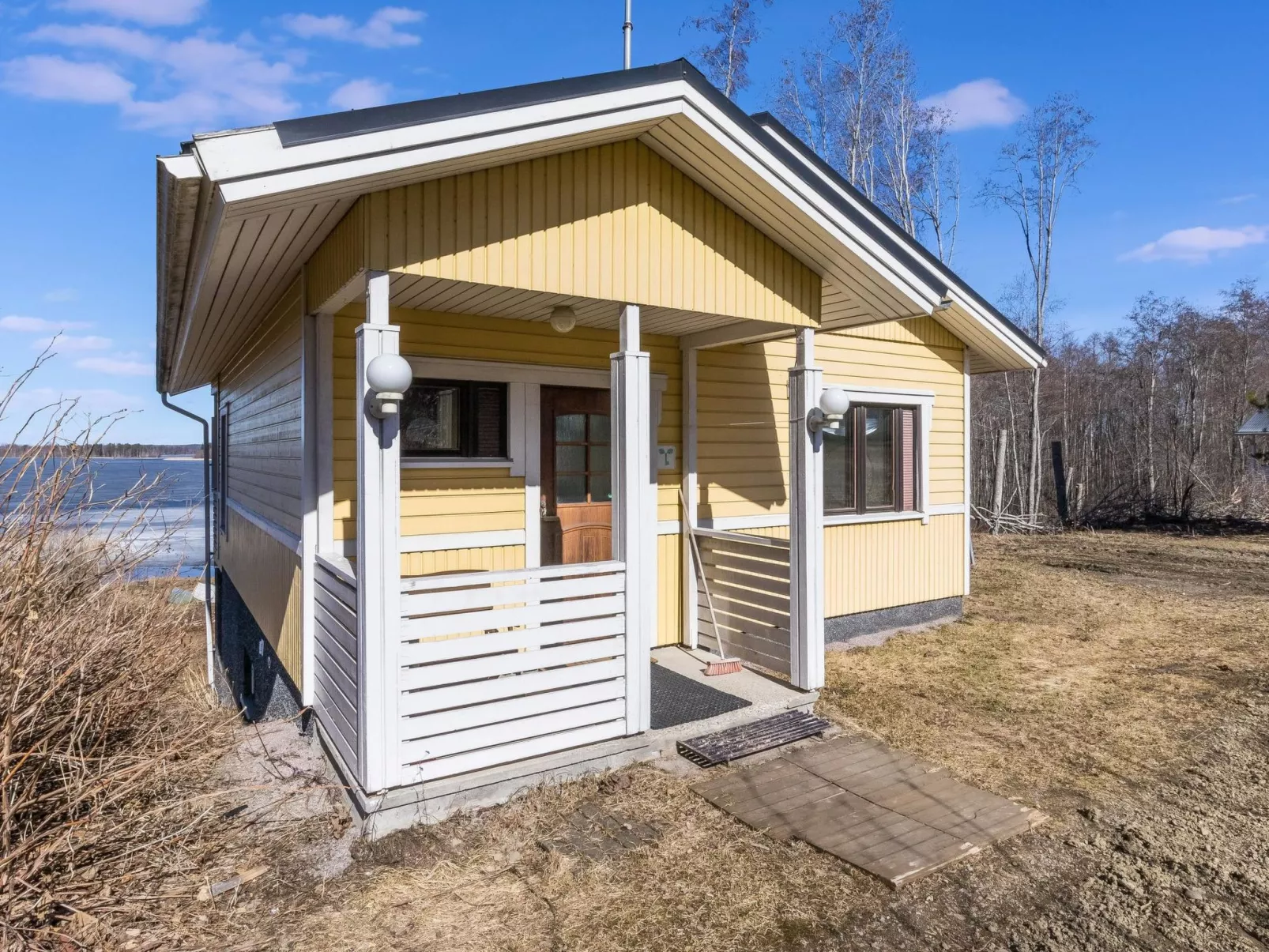 Villa-lyydia
