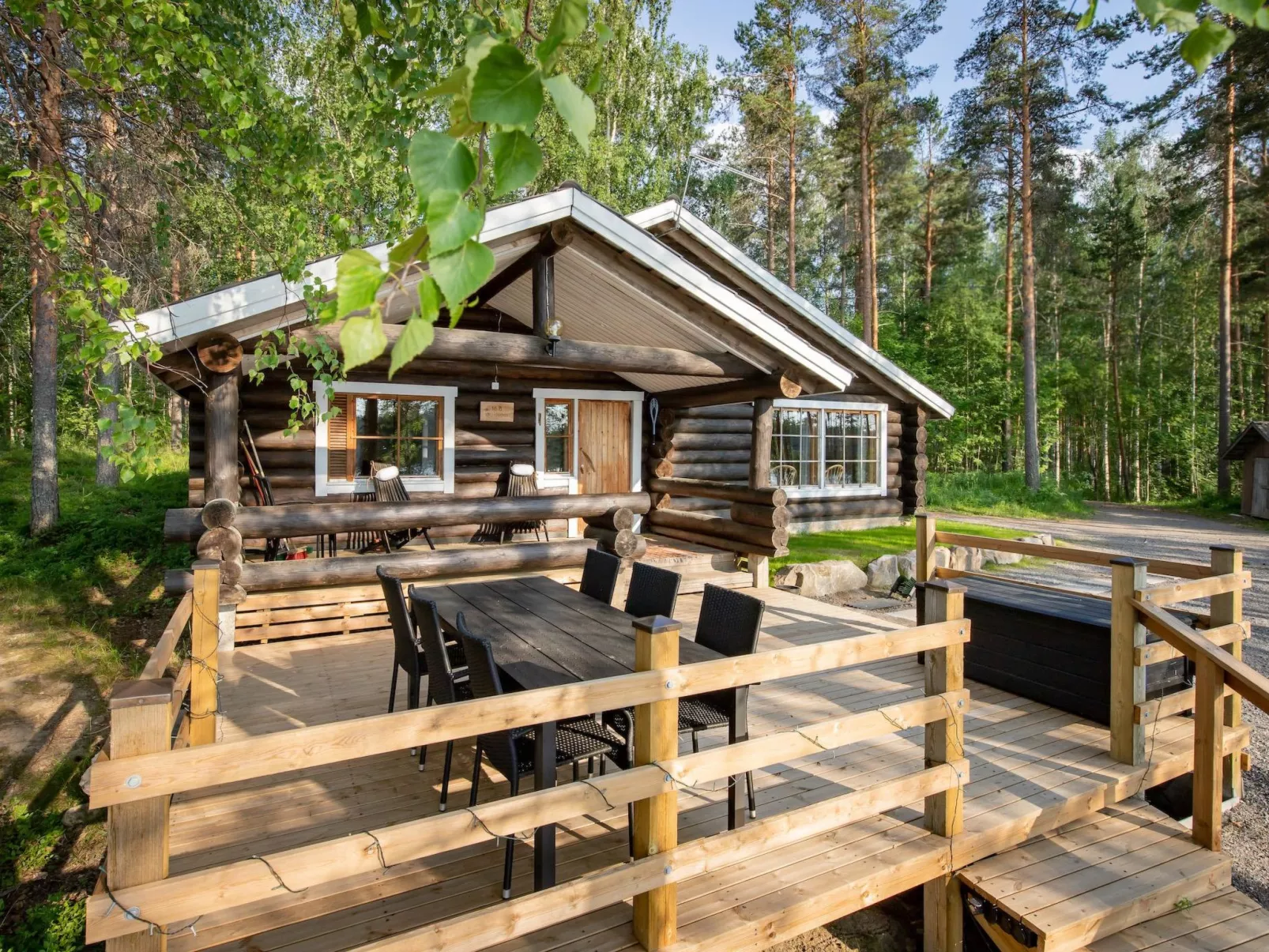 Kalliomökki