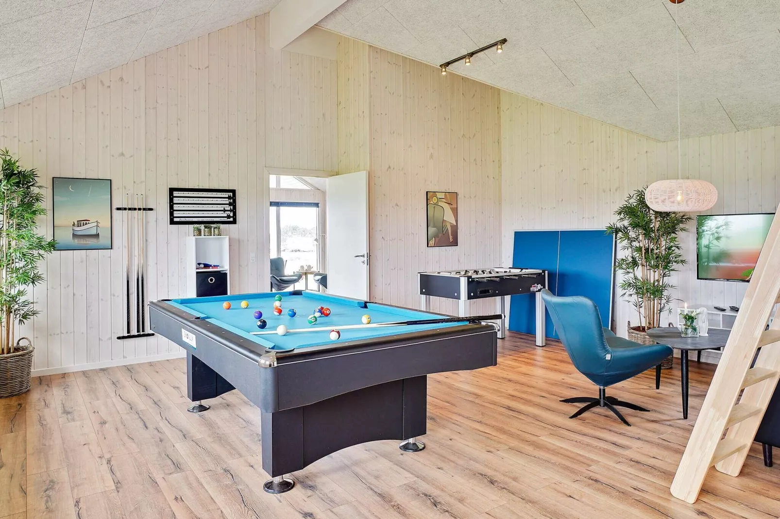 18 person holiday home in Bogense-Indoor