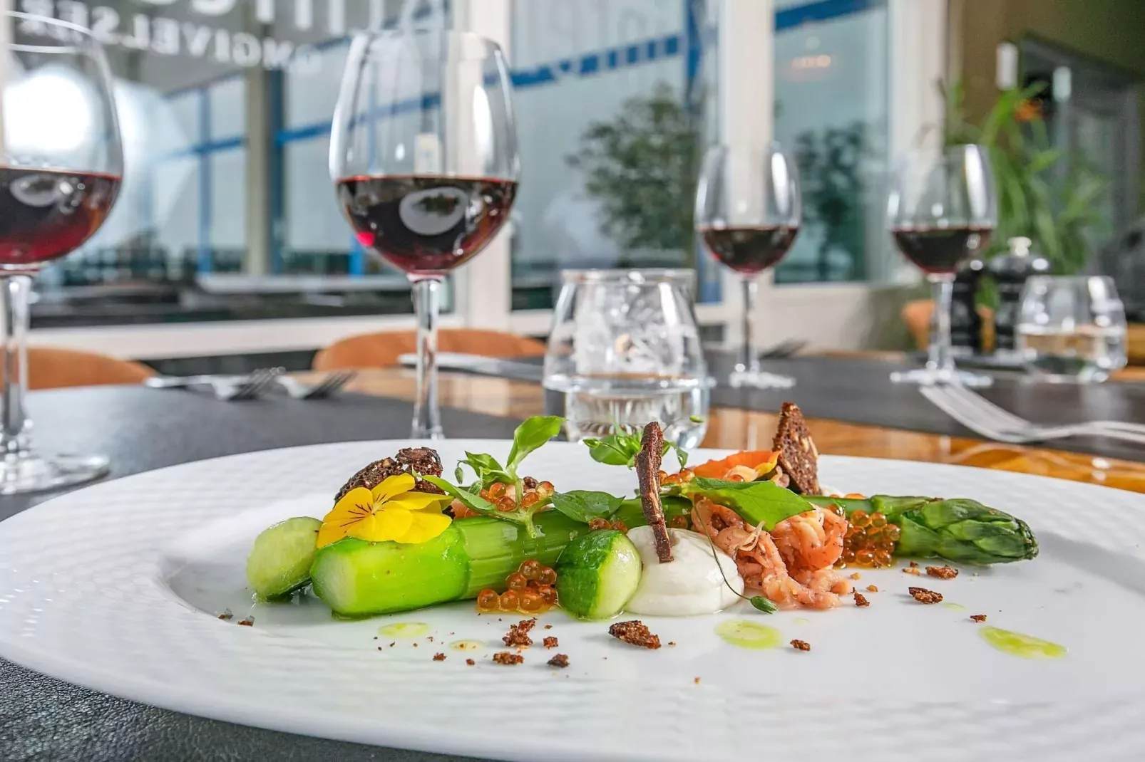 2 room,ground/1 st floor-Innenbereich