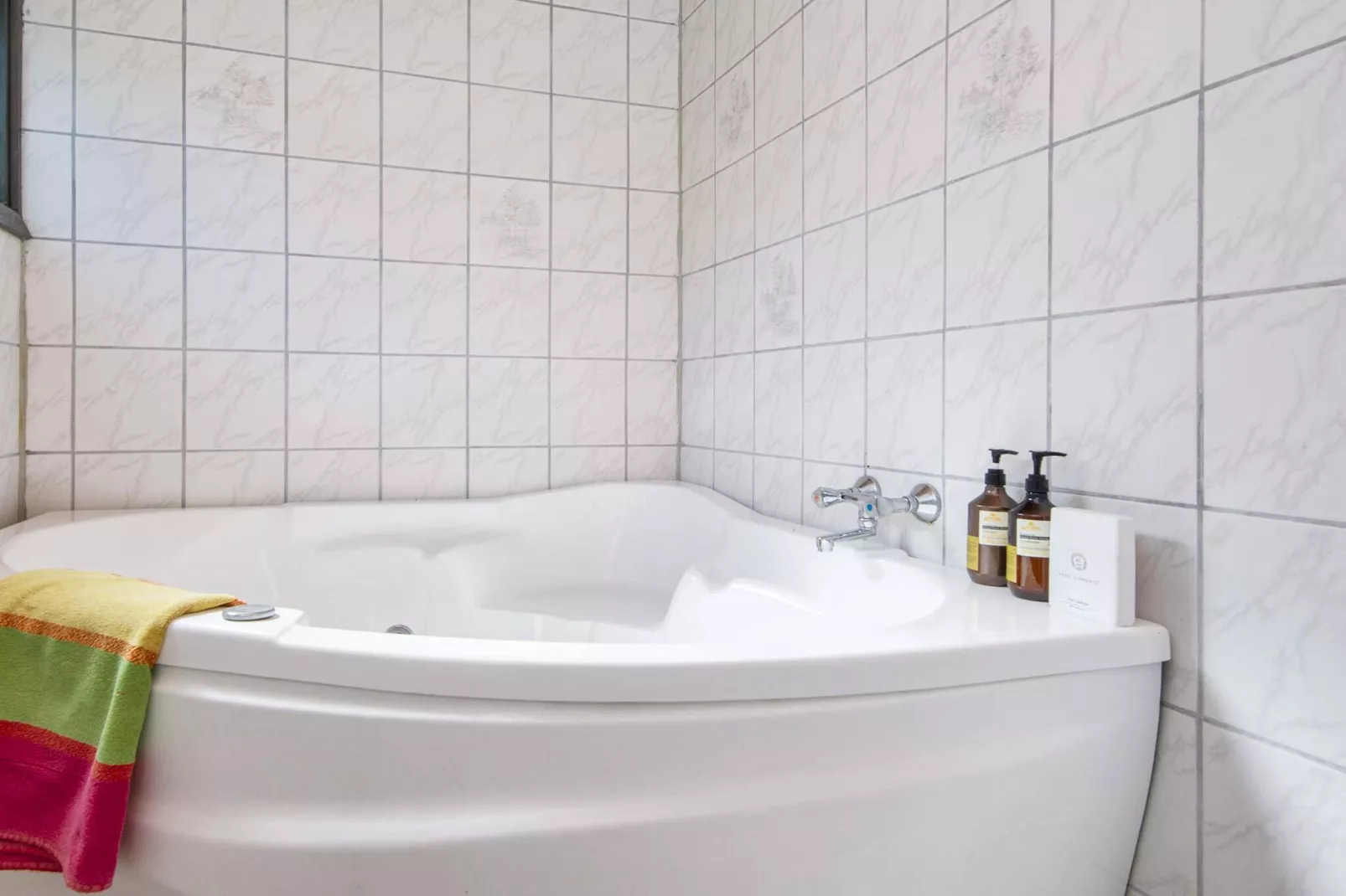 6 person holiday home in Glesborg
