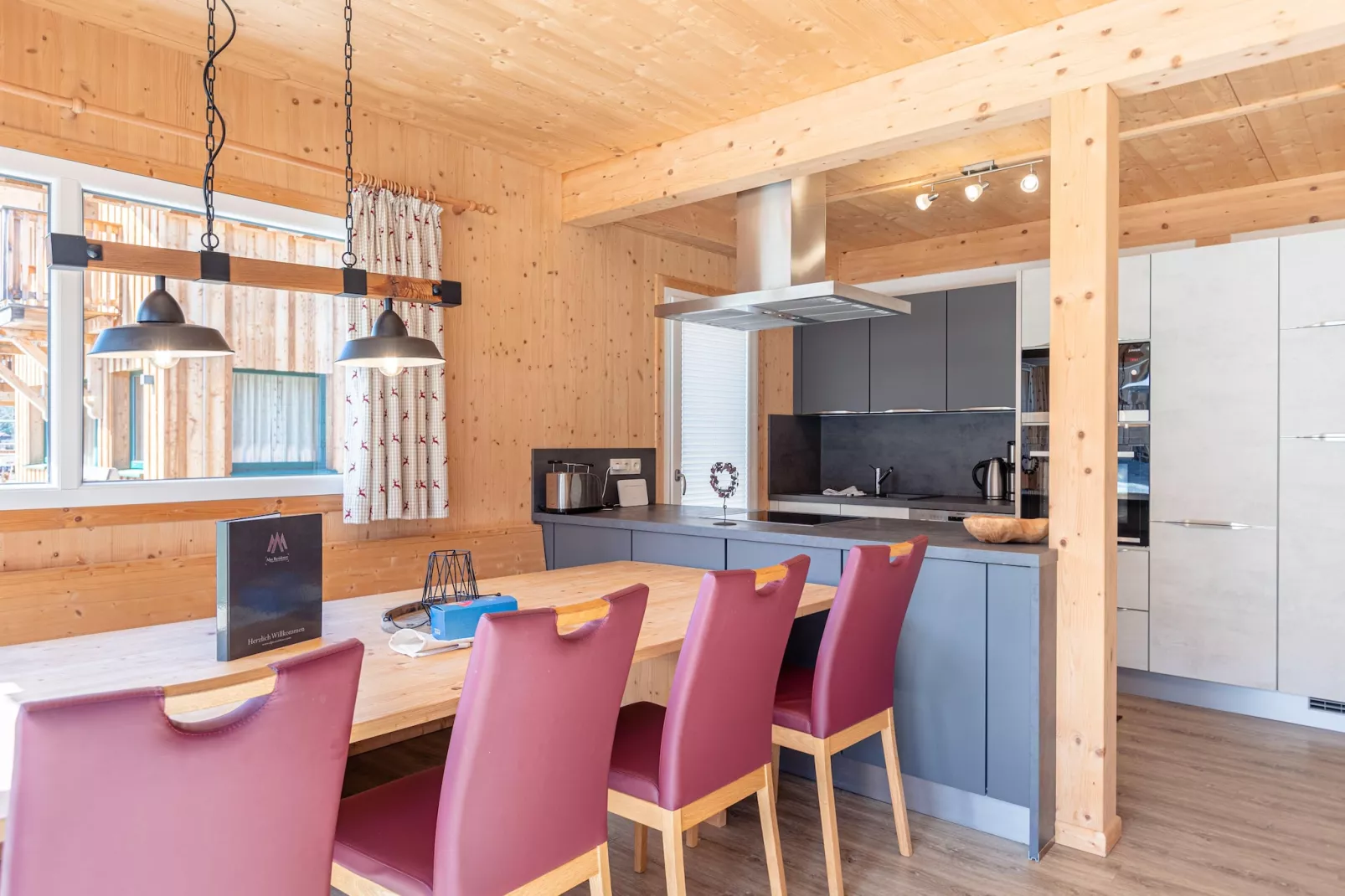 Kreischberg Chalets 49b-Esszimmer