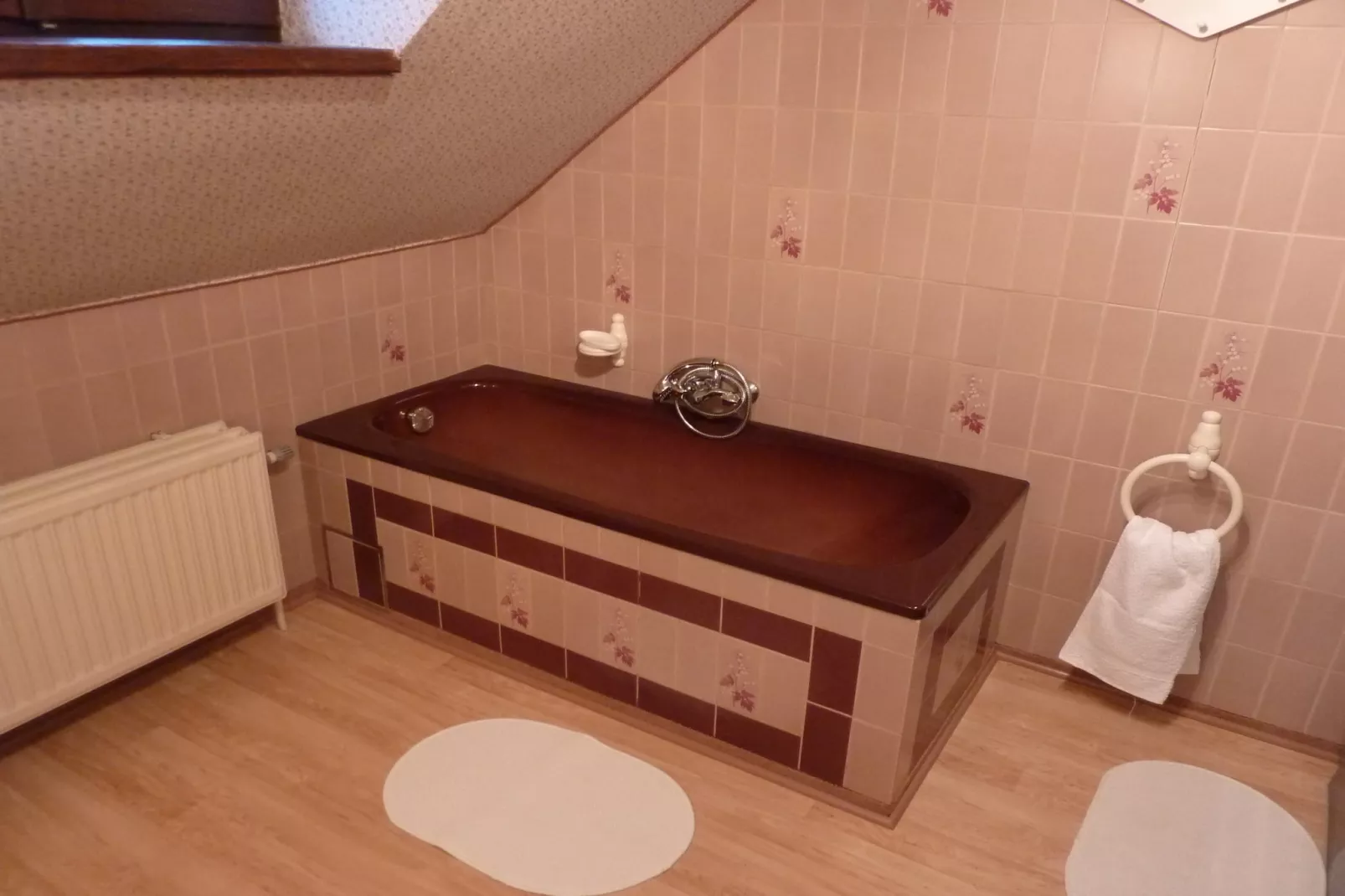 La Fleur des Bois-Bathroom