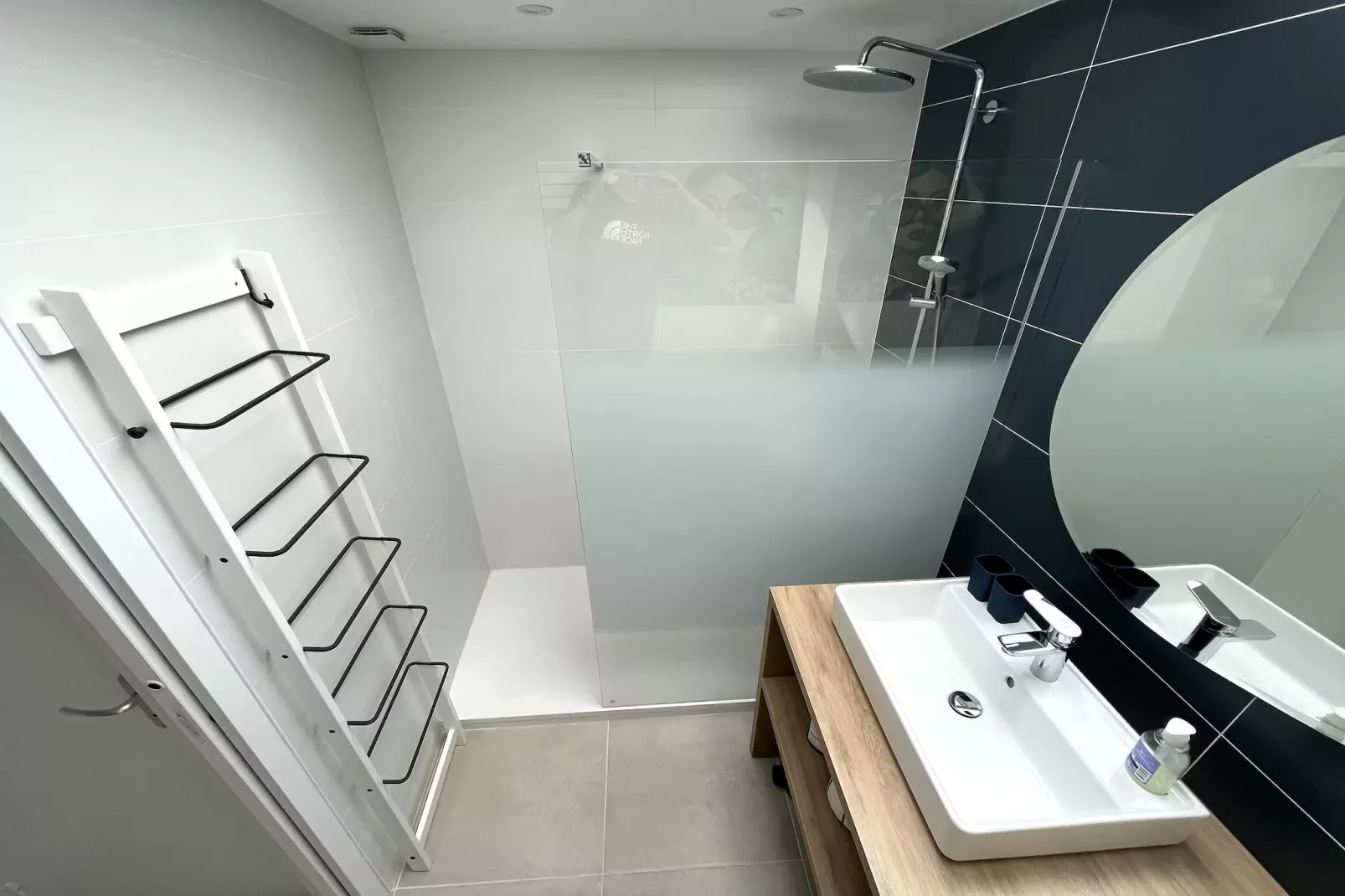 Holiday home Perros-Guirec-Bathroom