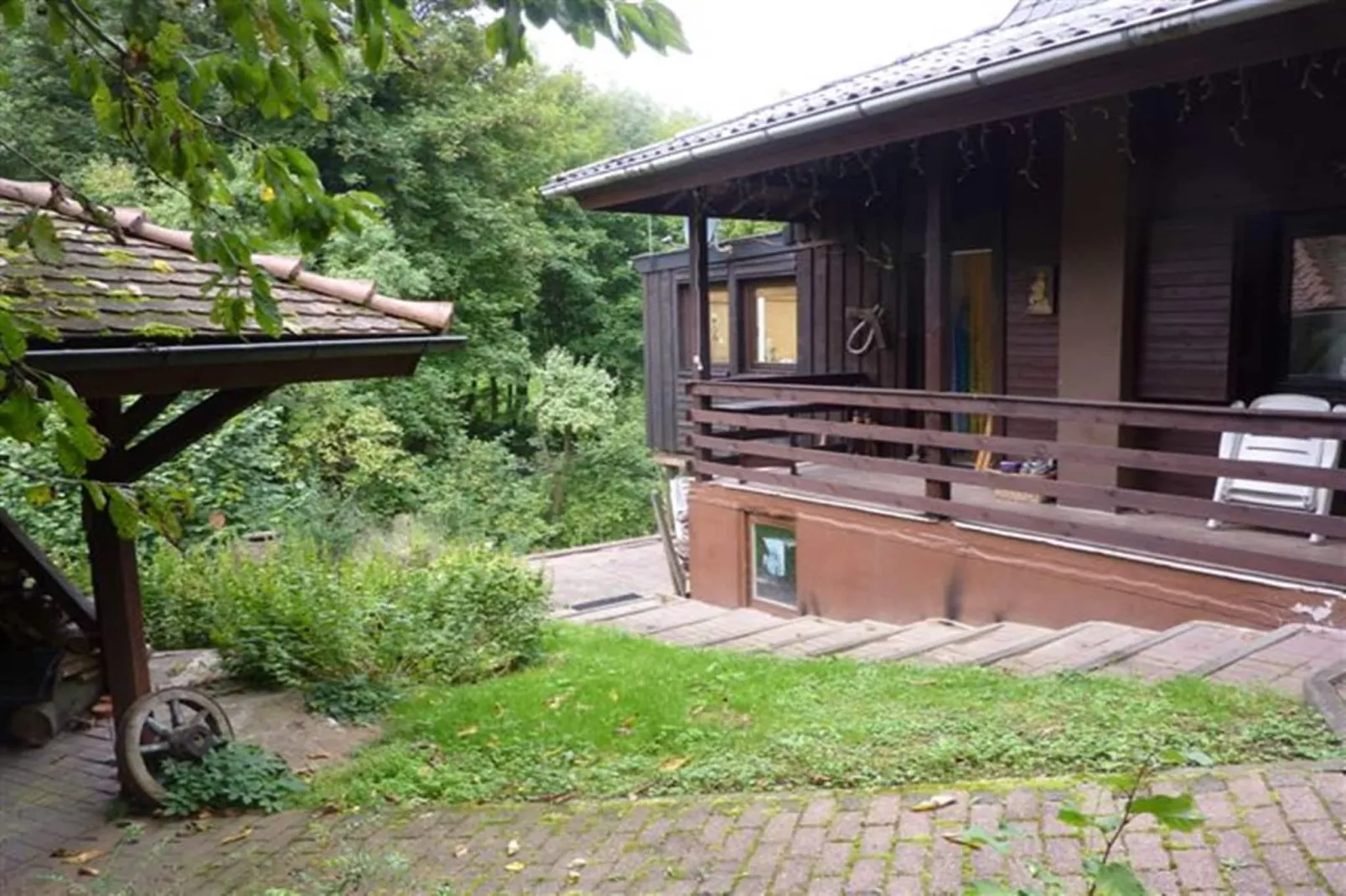 't Zwijnenhofje-Exterior summer