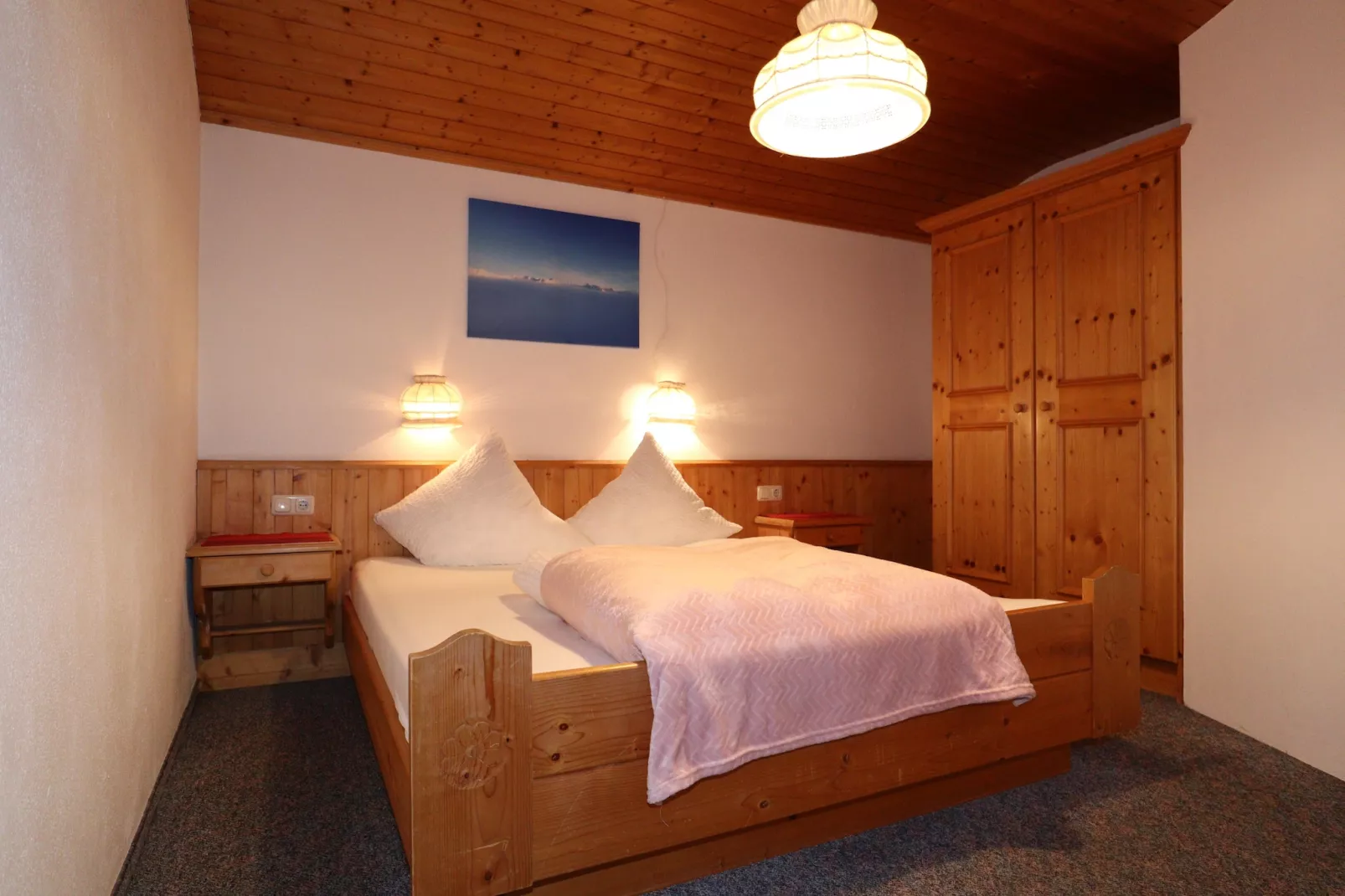 Apart Mario-Bedroom