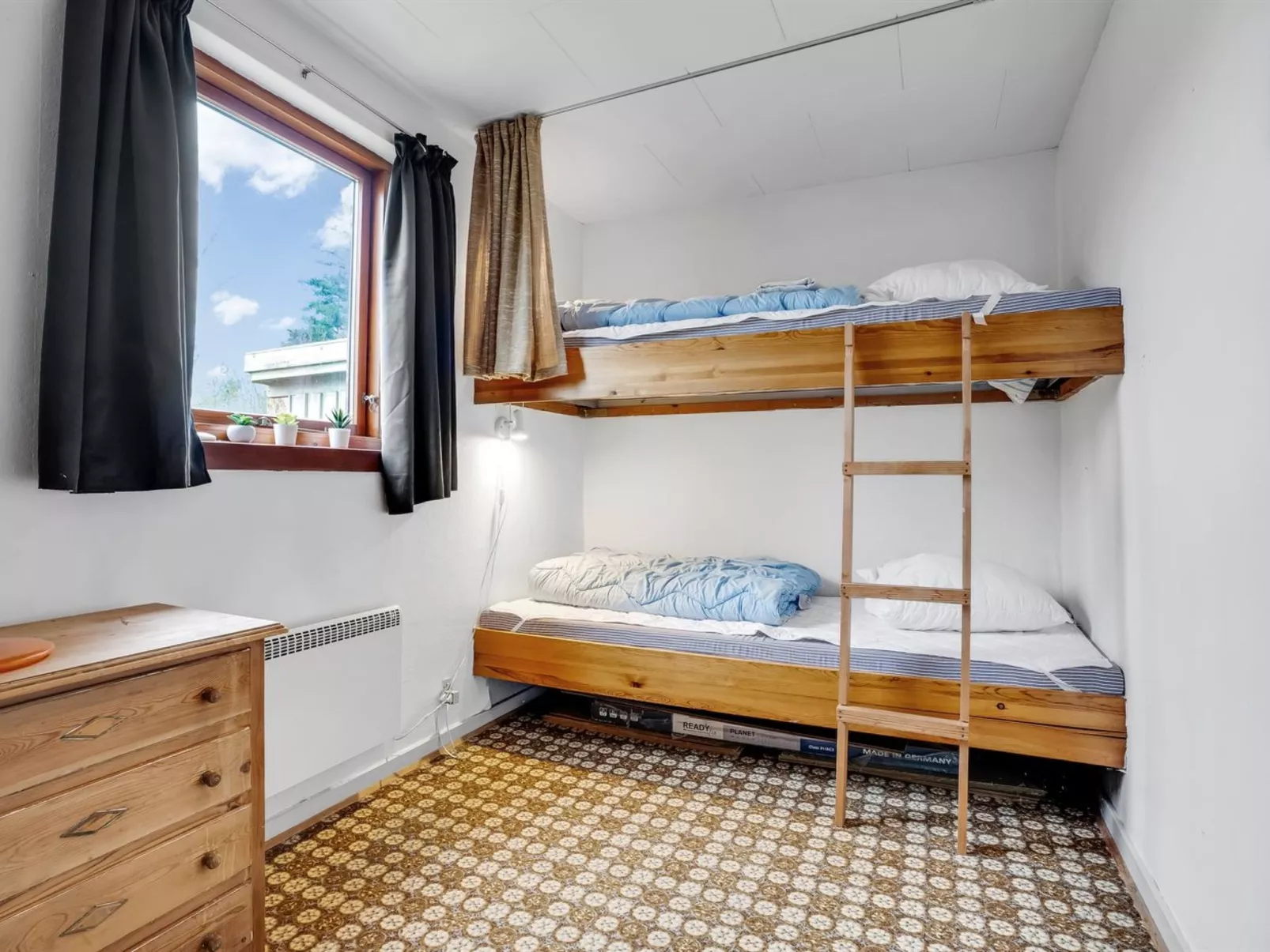 "Henrich" - 300m from the sea-Drinnen