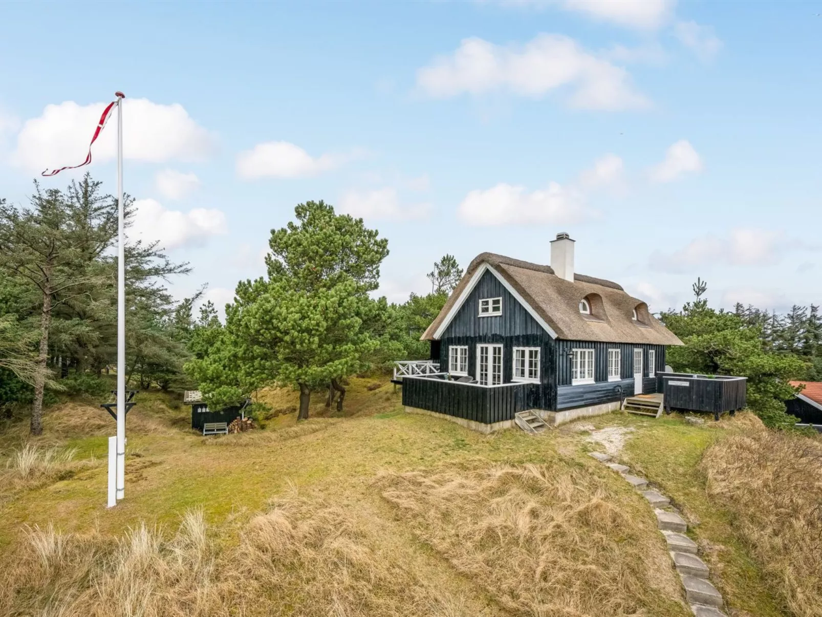 "Erikke" - 300m from the sea-Outside