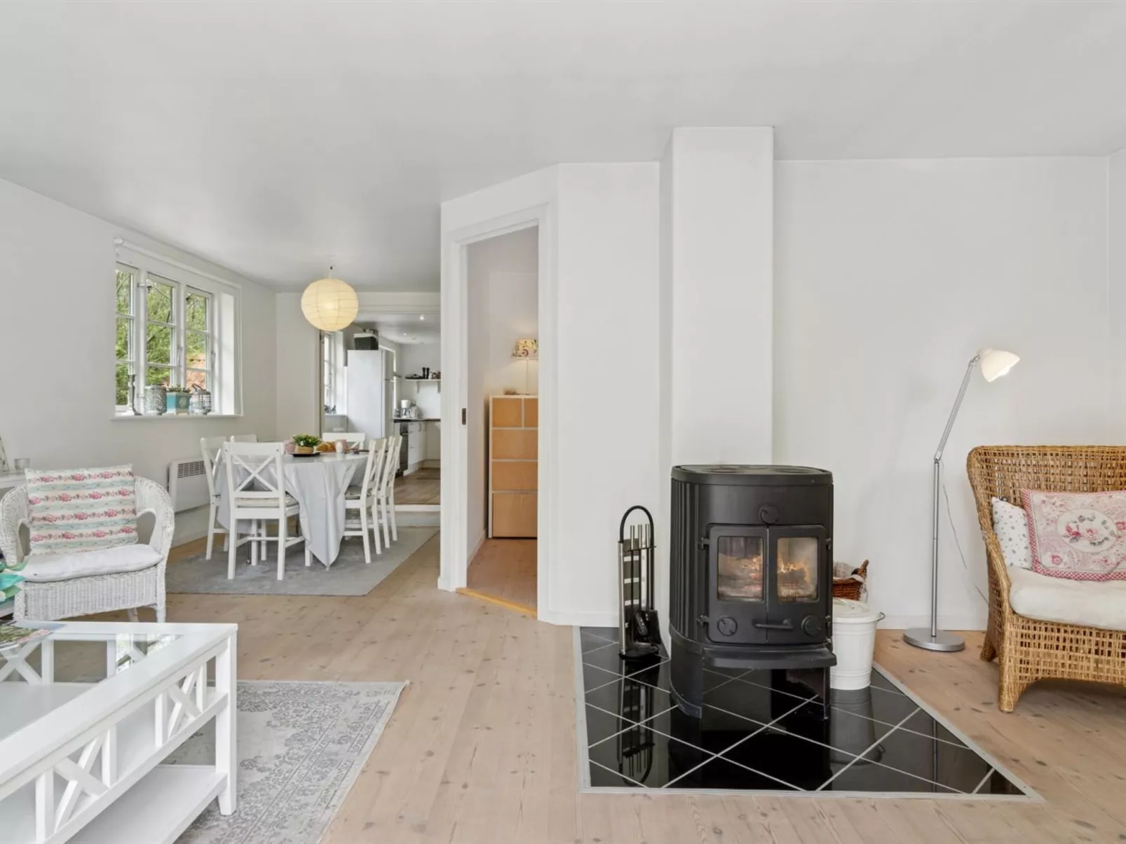 "Okka" - 1km from the sea-Drinnen
