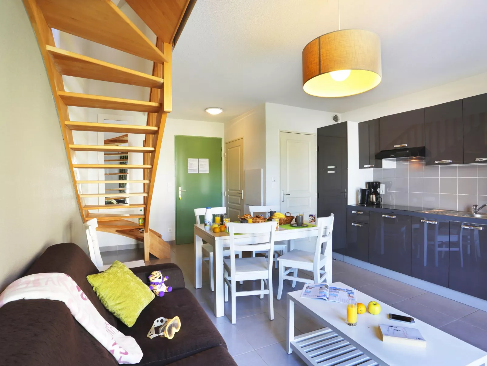 Le Domaine des Mauriers-Inside