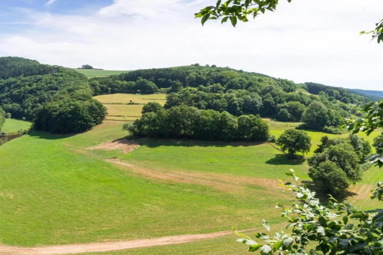 Bungalow Typ B 4P - Camping Park in der Eifel-Gebiete Sommer 20 km