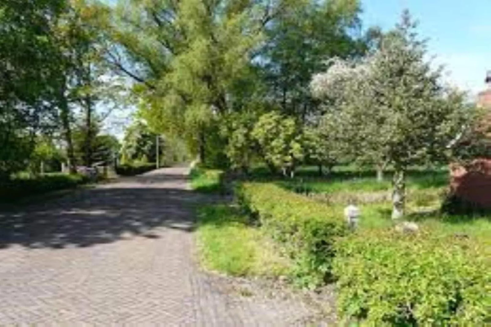 Twee Glamour tenten "Kreas" en "Smuk" naast elkaar-Areas summer 20km