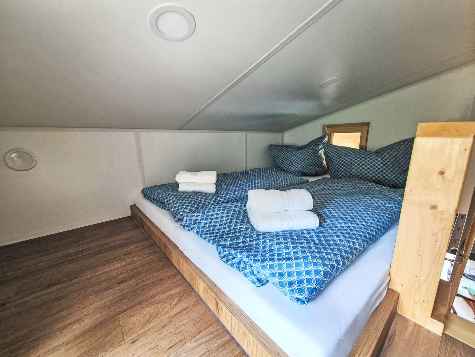Tiny Haus Glockenalm-Chalet Wendelstein-Inside
