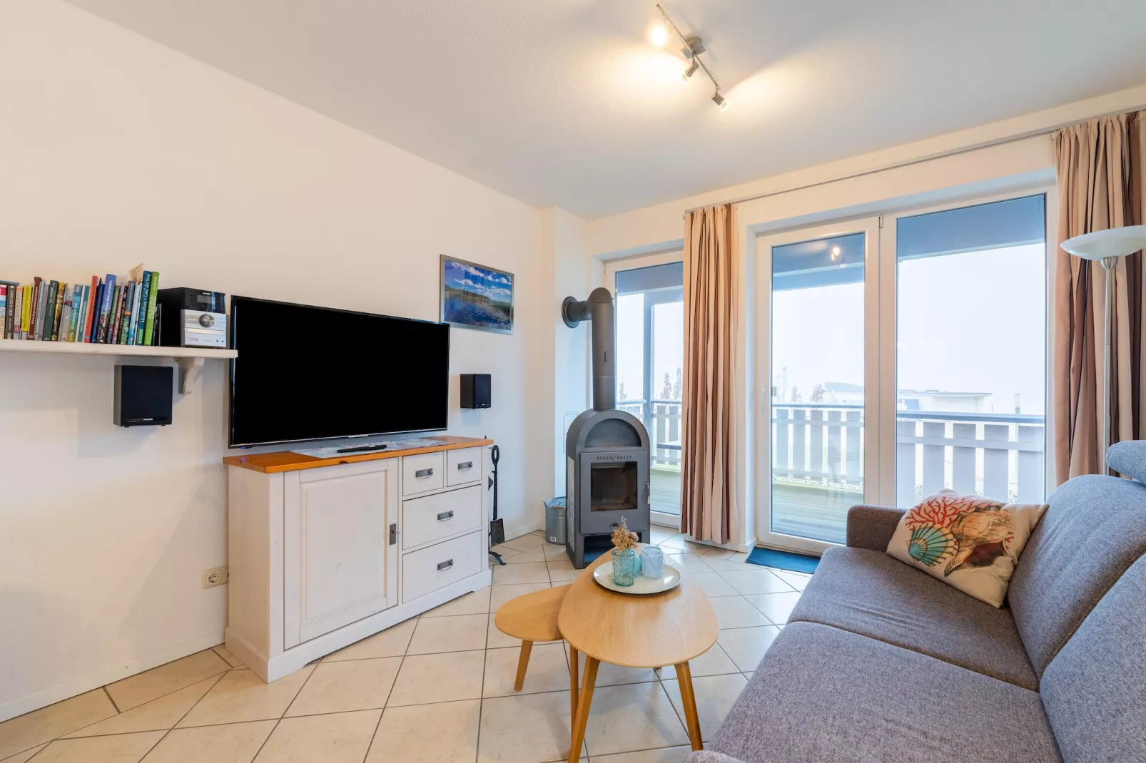 Mitteldeck 473-Living room