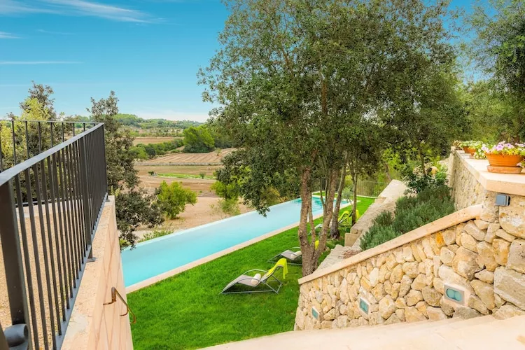 Sa Serra-Exterior summer