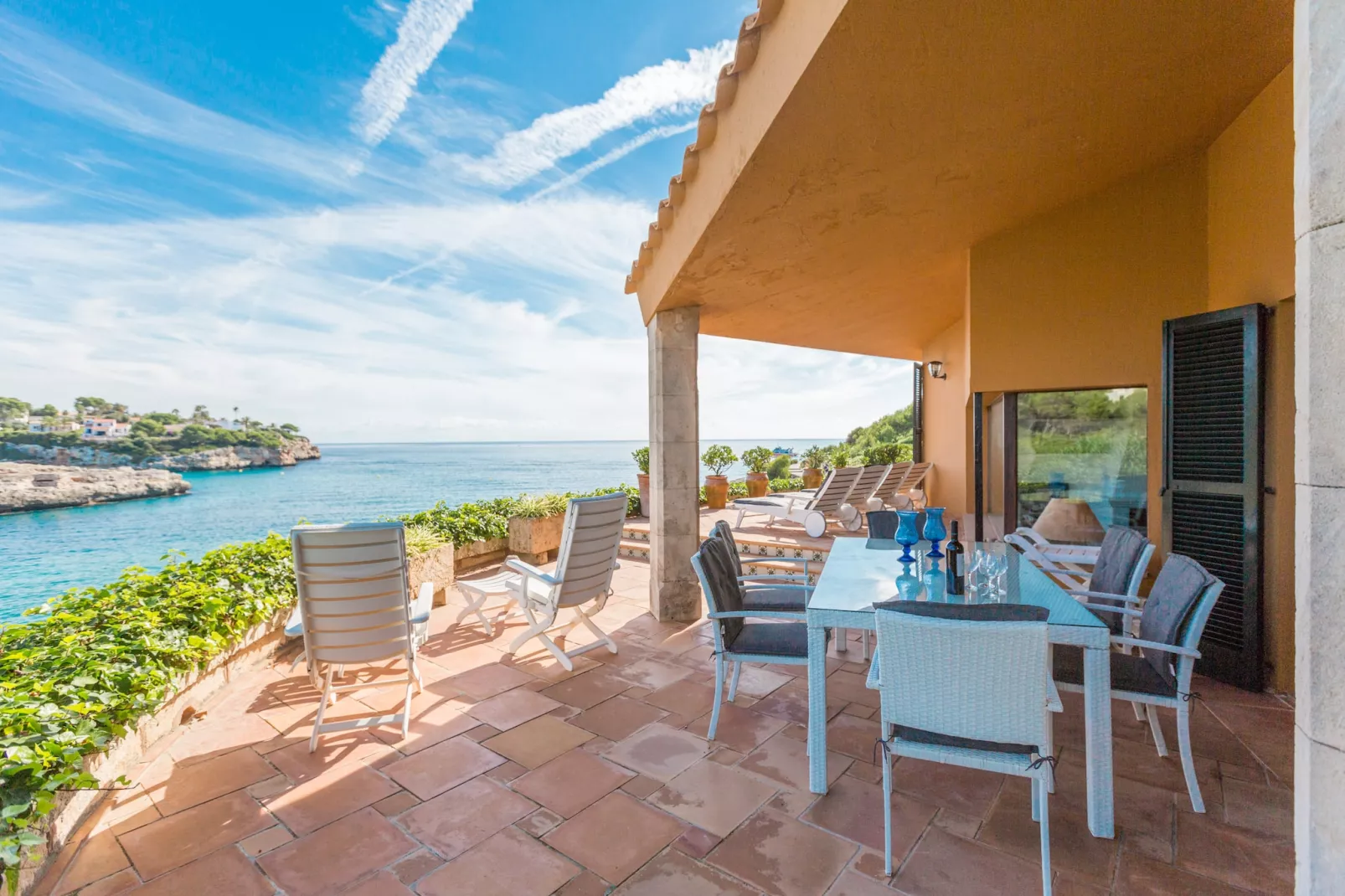 Es Mirador-Exterior summer