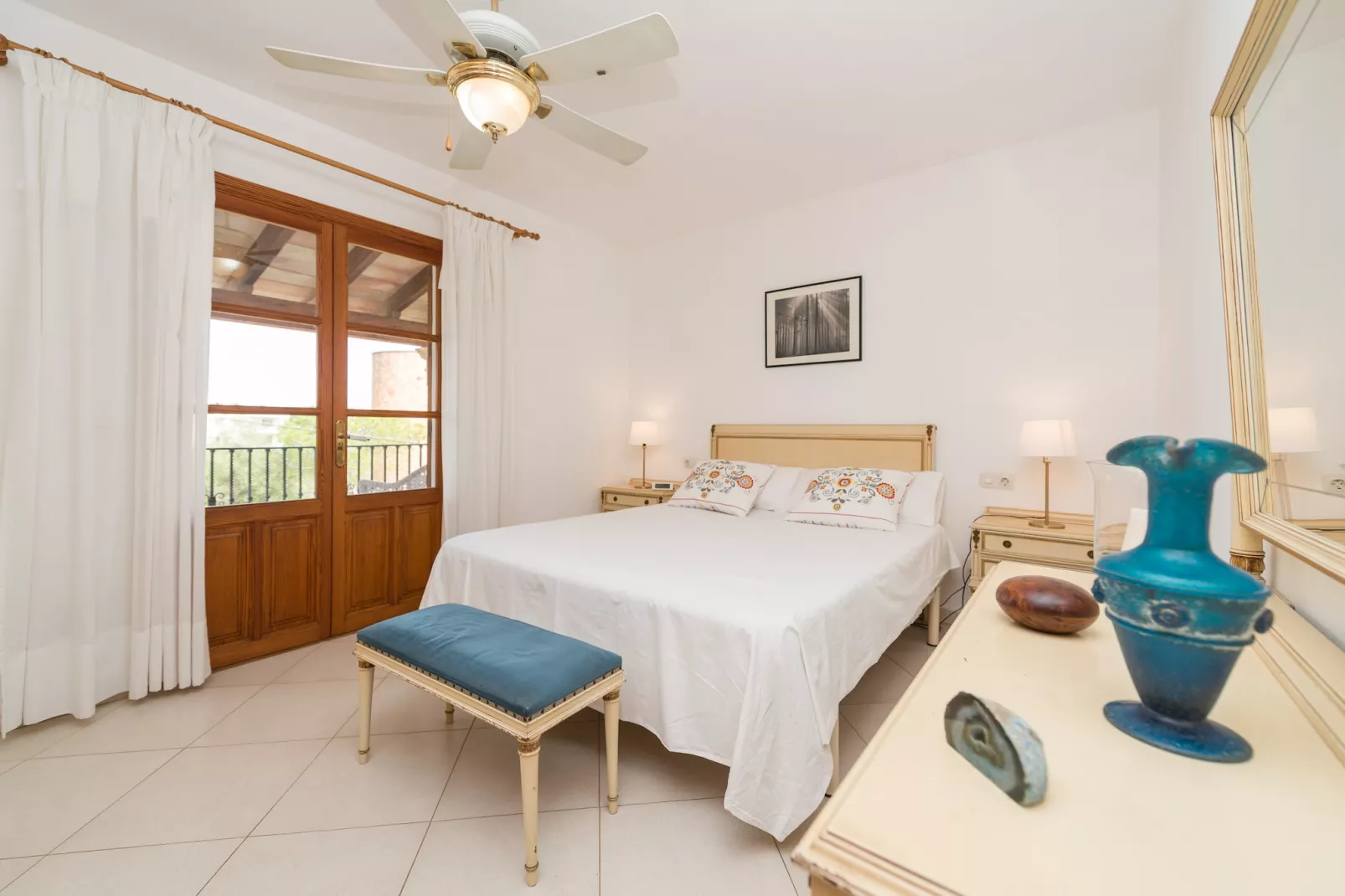 Can Boira-Bedroom