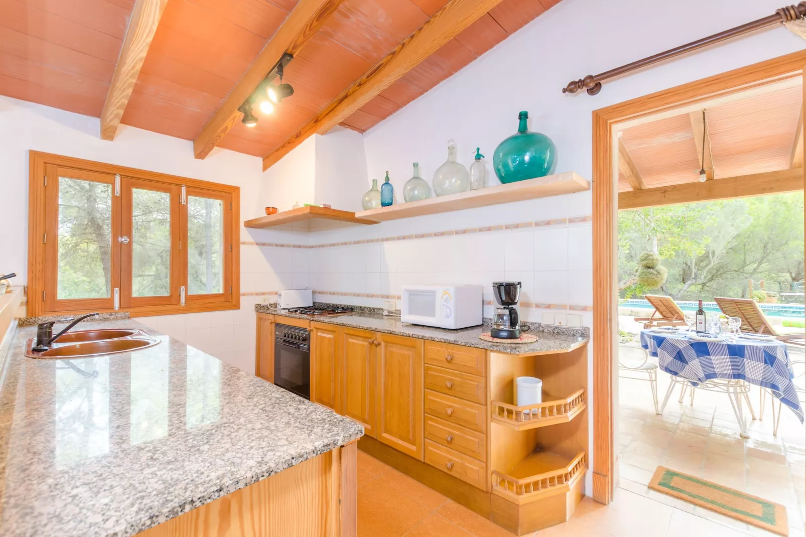 Casa Mas-Kitchen