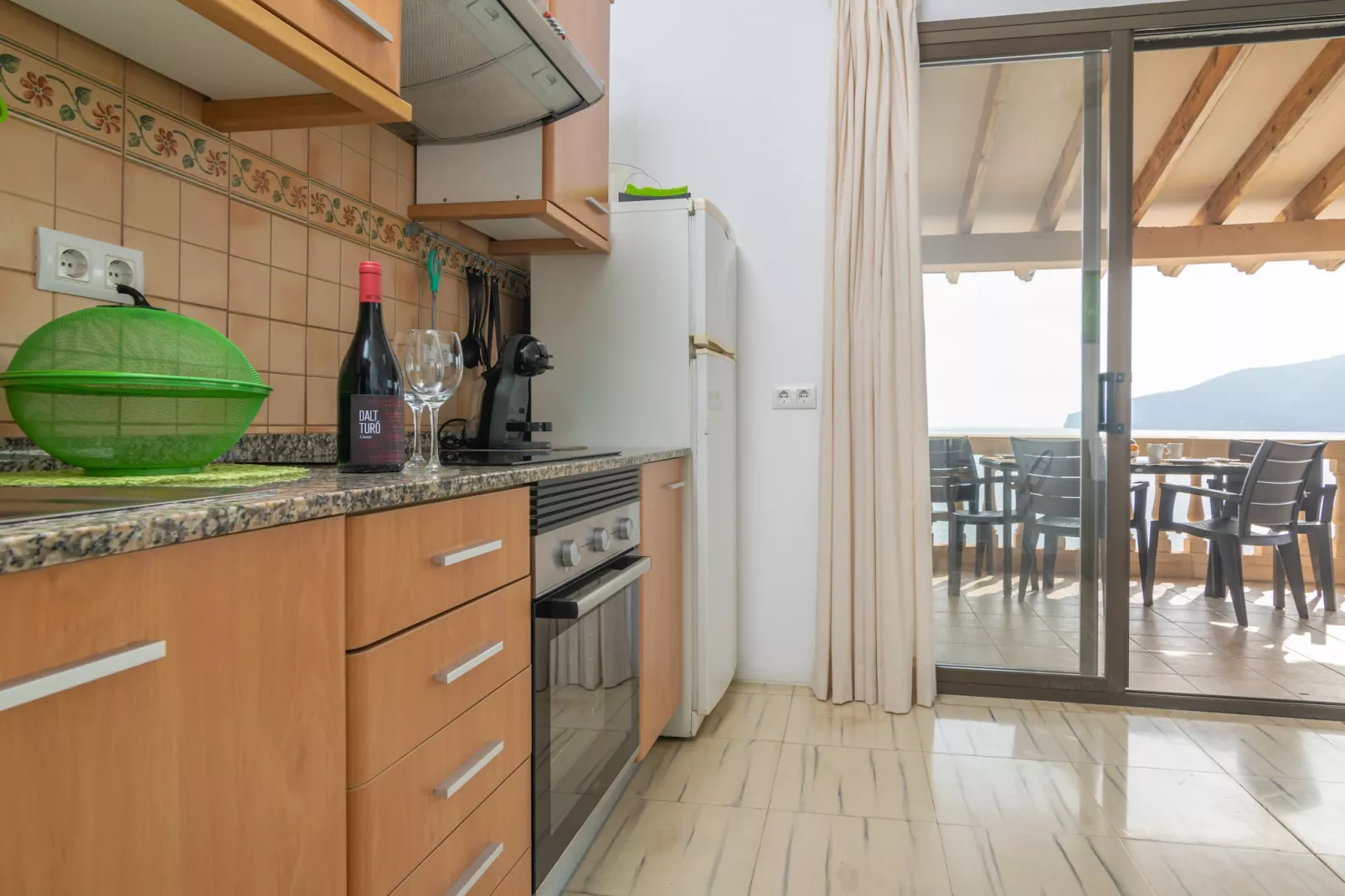 Vista Azul 1-Kitchen