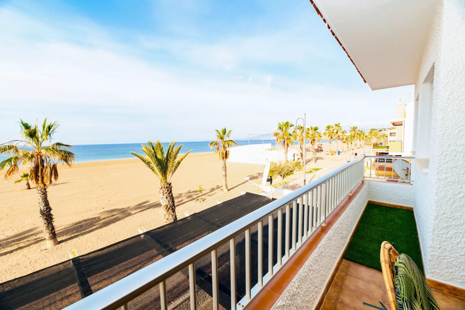 The Beach (villa Mar)-Image-tags.