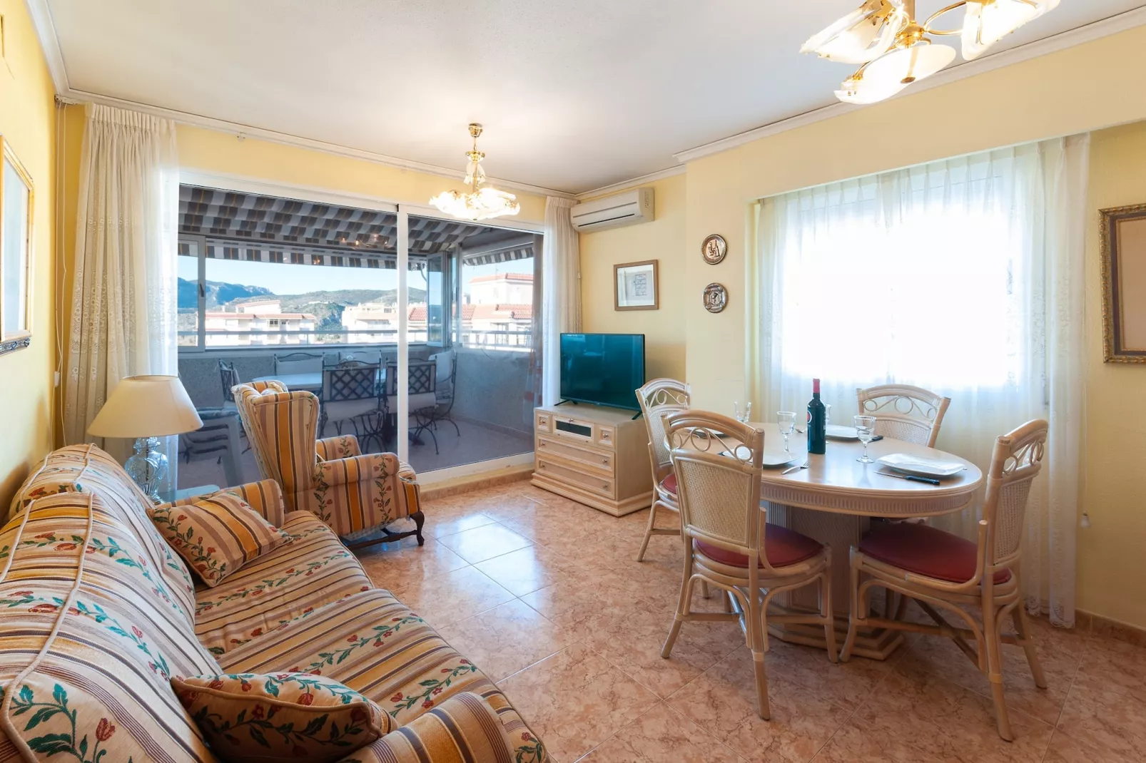 ParaÍso-Dining room