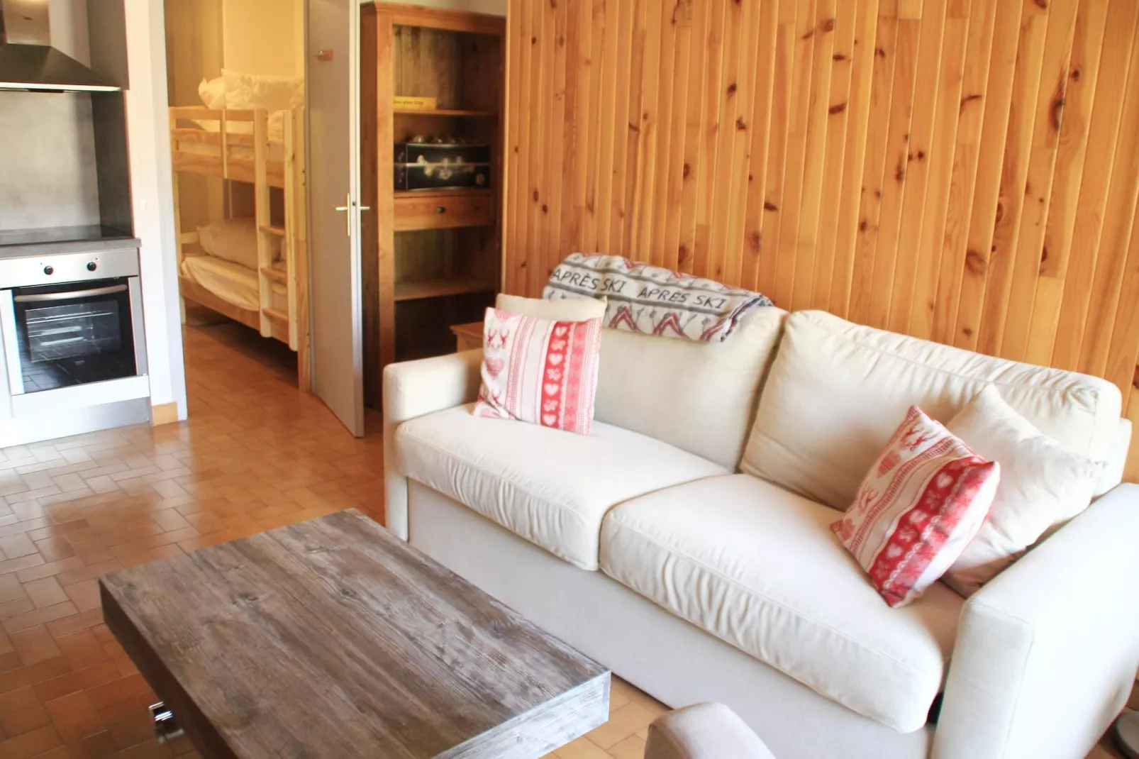 Alpenlake AP110  LAC & NATURE 4 Pers-Living room