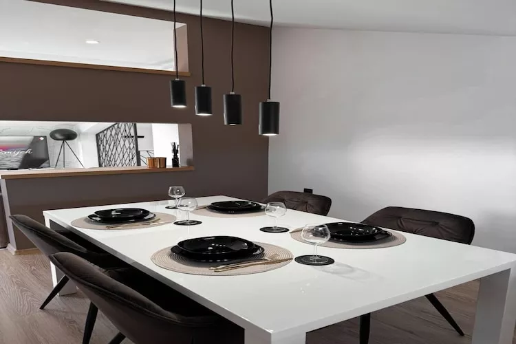 Premium Apartment Seaview-Dining room