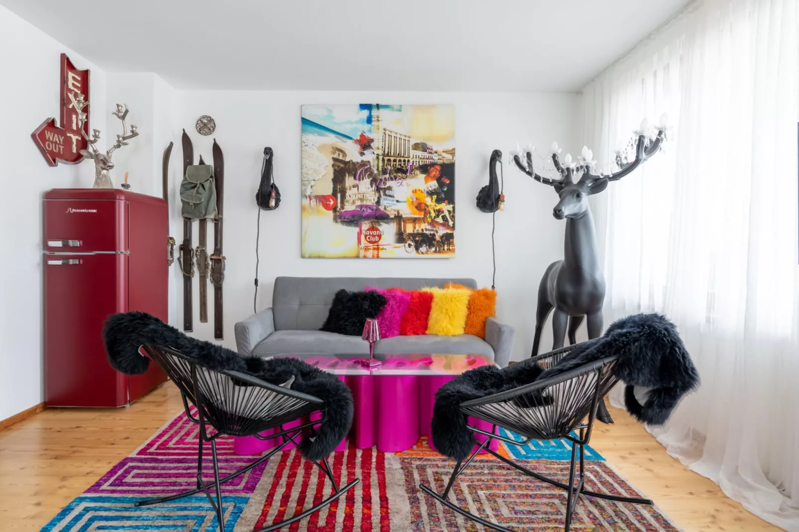 AlpenSafari Design-Living room
