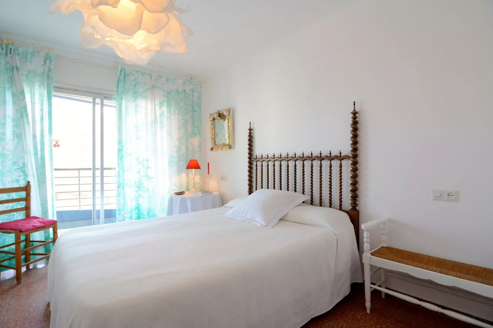 ROCAMAURA III 4-2-Chambre