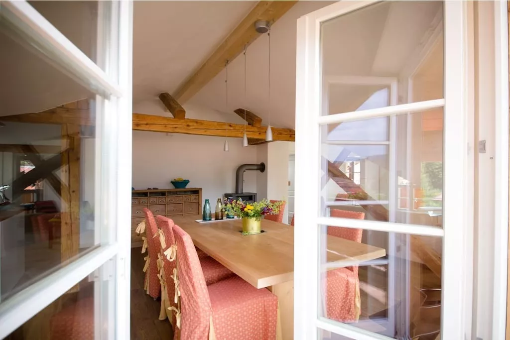 87166-Dining room