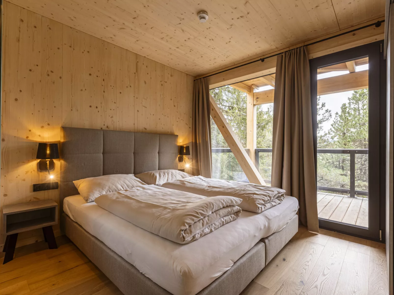 Superior #18 mit Sauna & Hot Tub-Inside