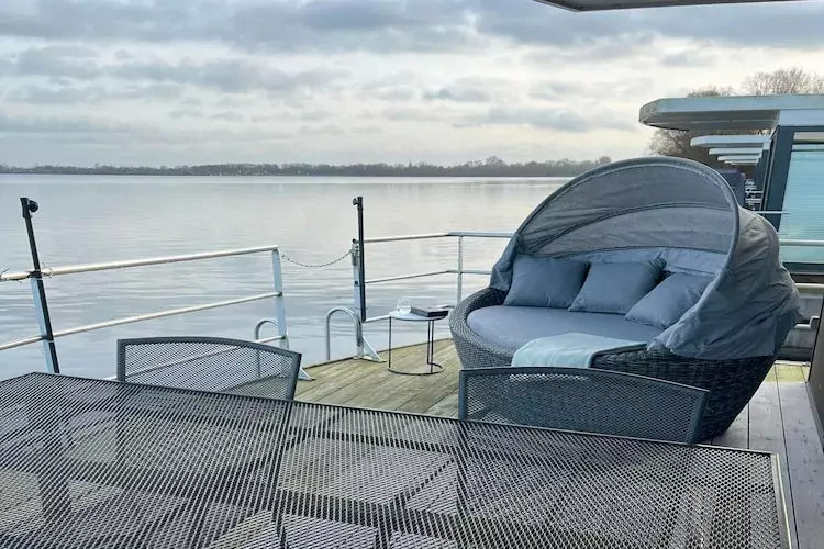 Floating 44 / Boot 4 / 2 Personen-Terrace balcony
